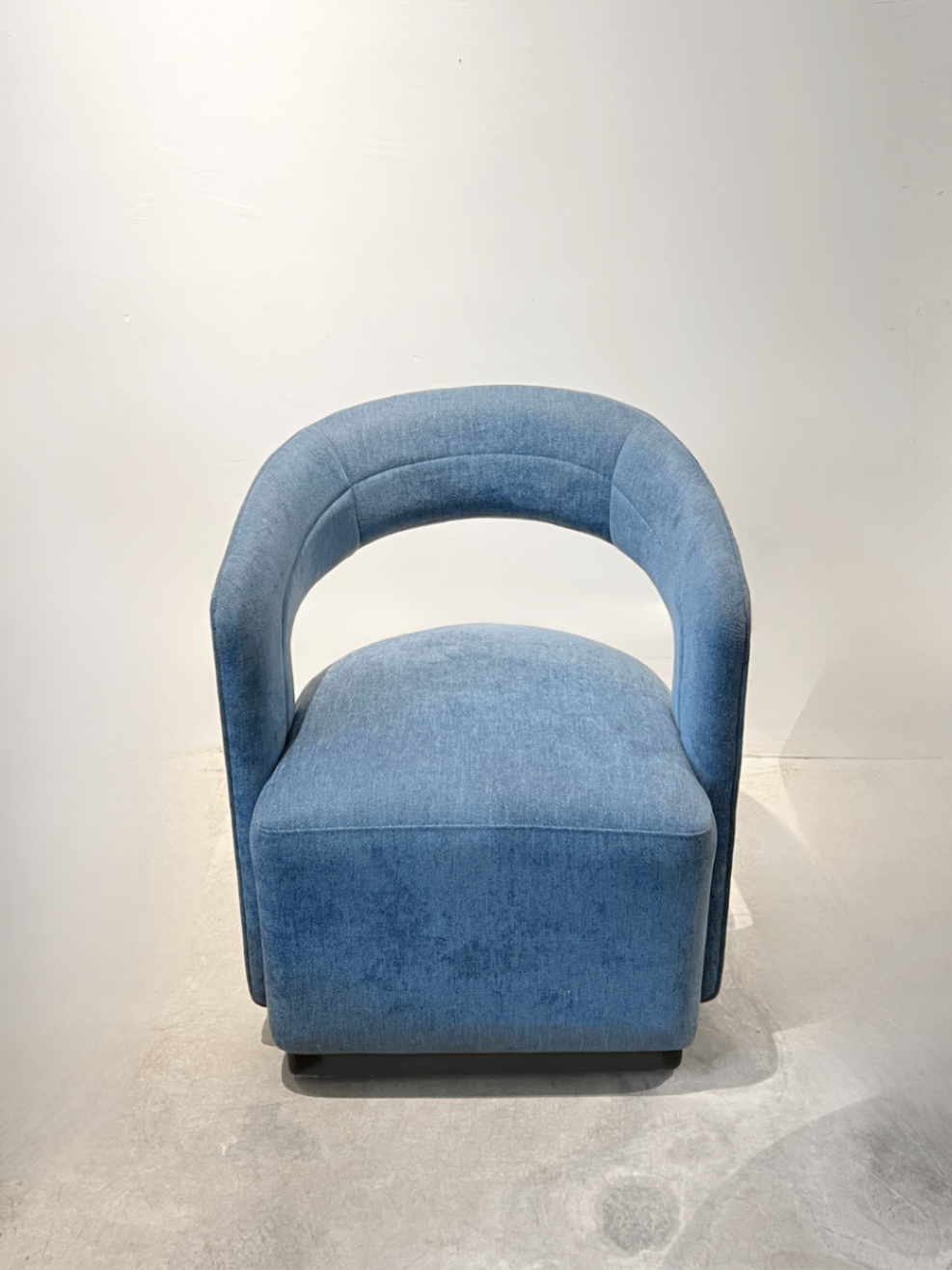 Swivel Armchair 78
