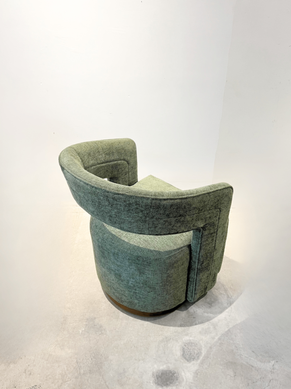 Swivel Armchair 78