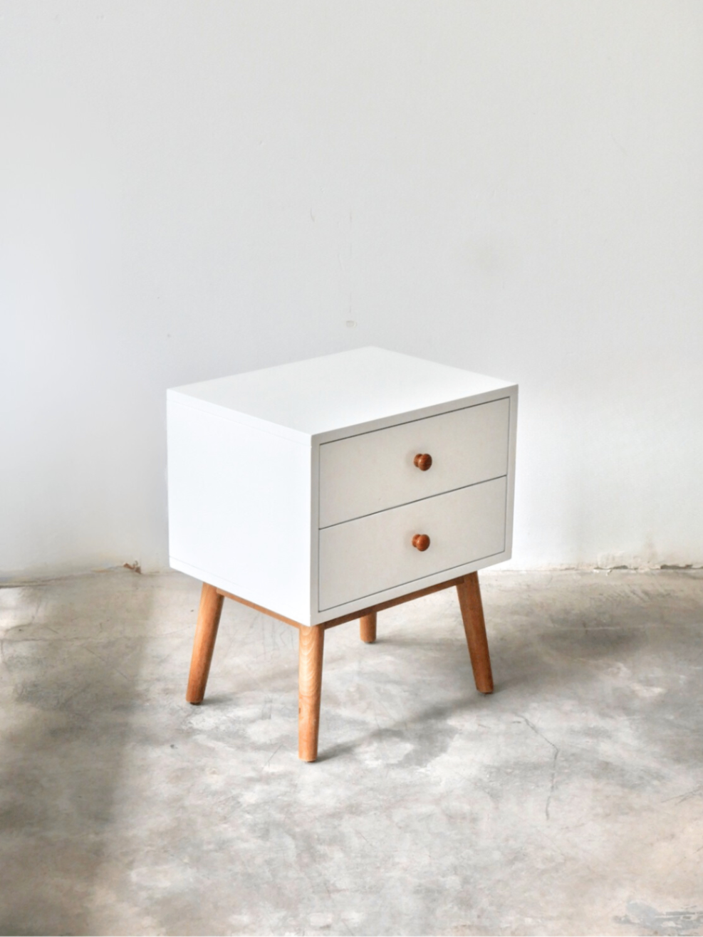 Bedside Table 53