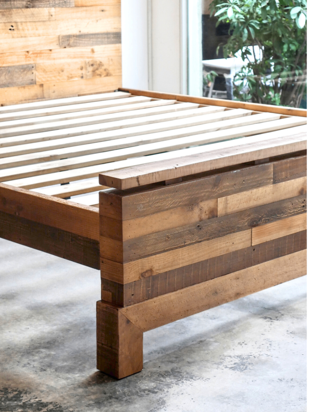 Tioga King Bed 180cm