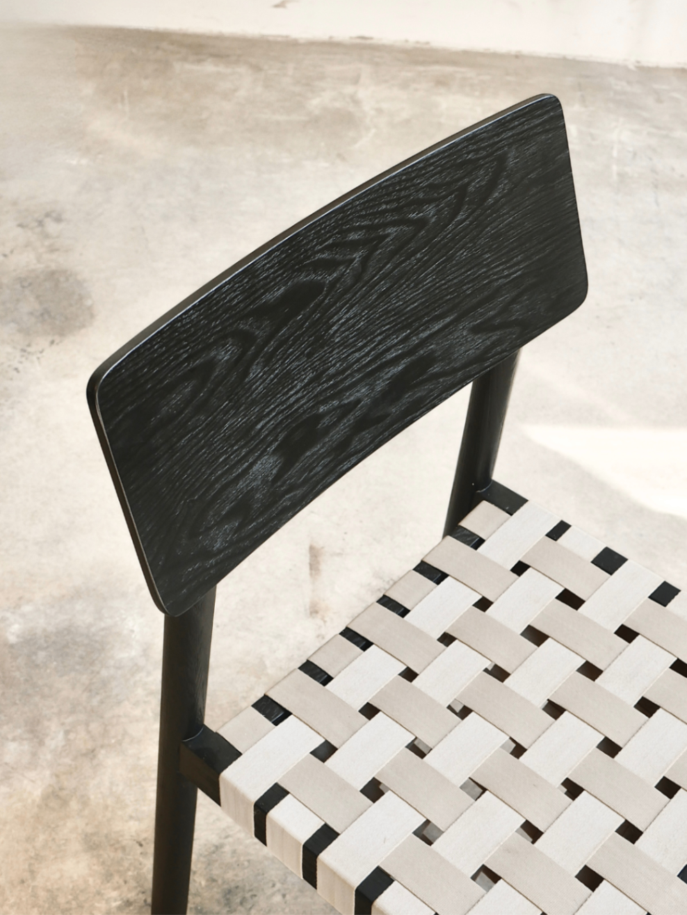 Dining chair 72