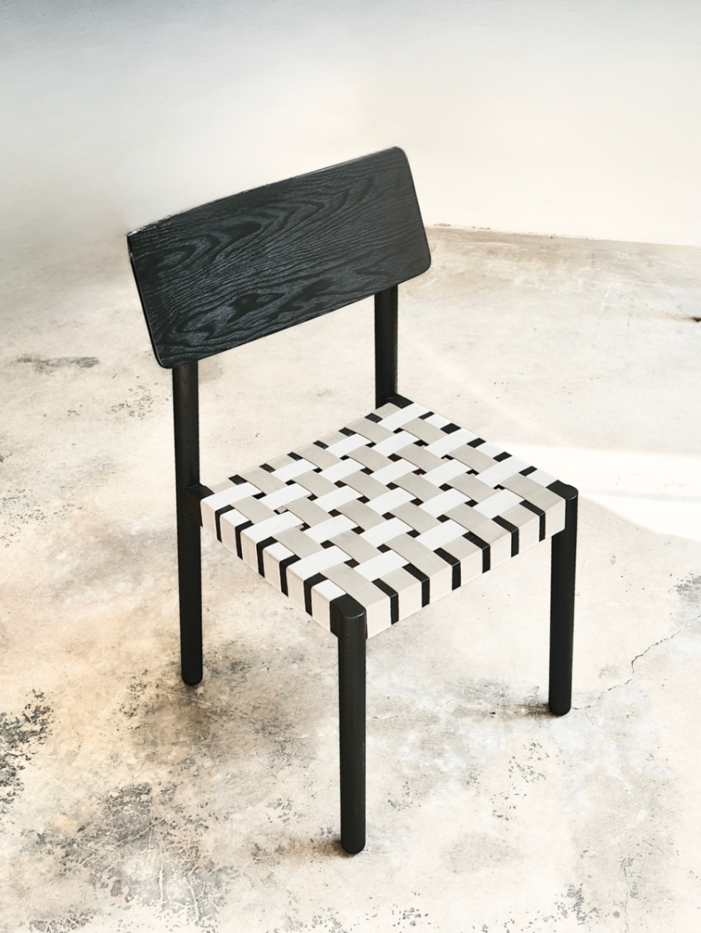 Dining chair 72