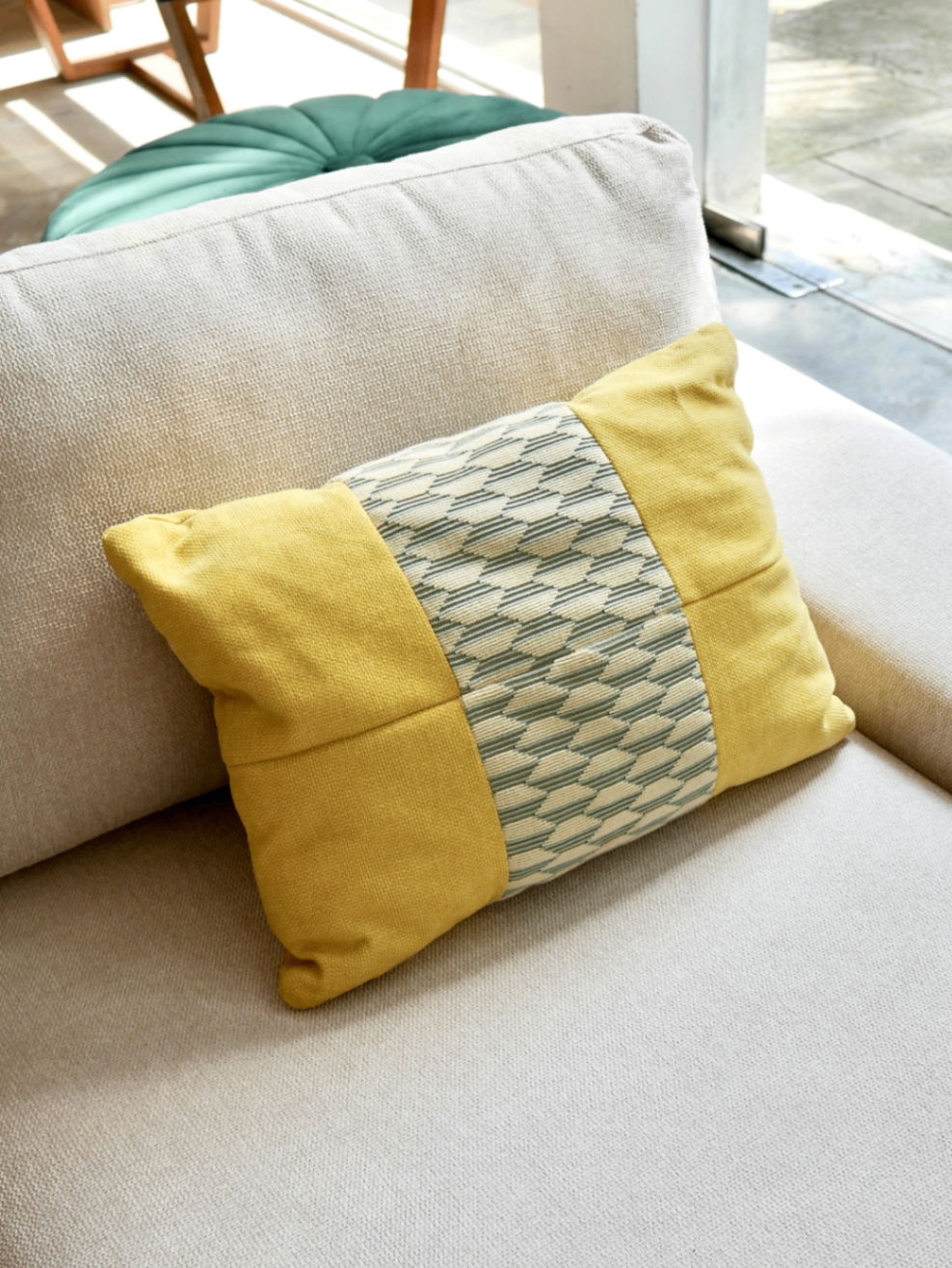 Pillow 19