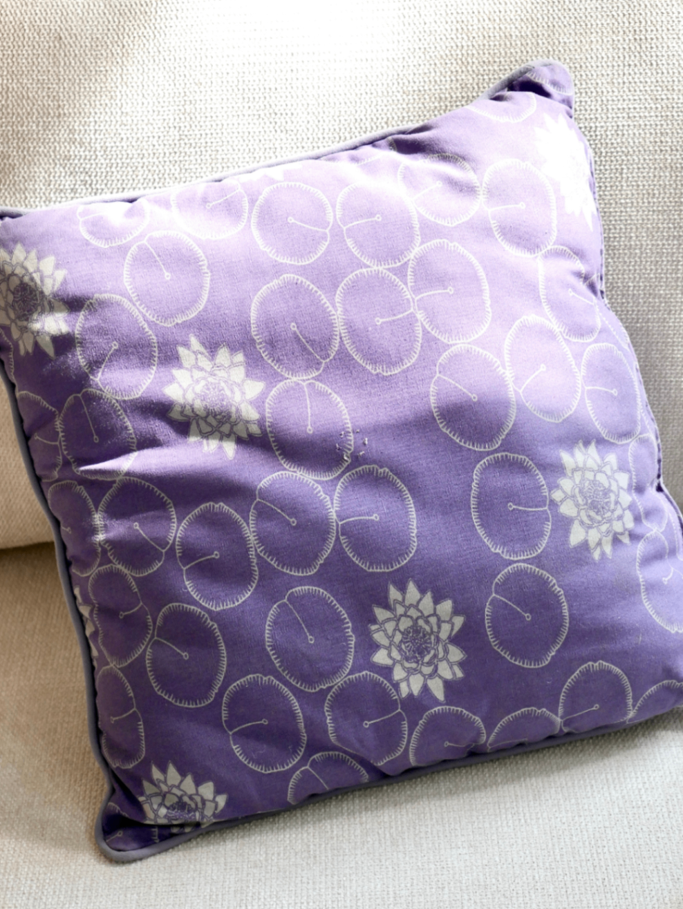 Pillow 15