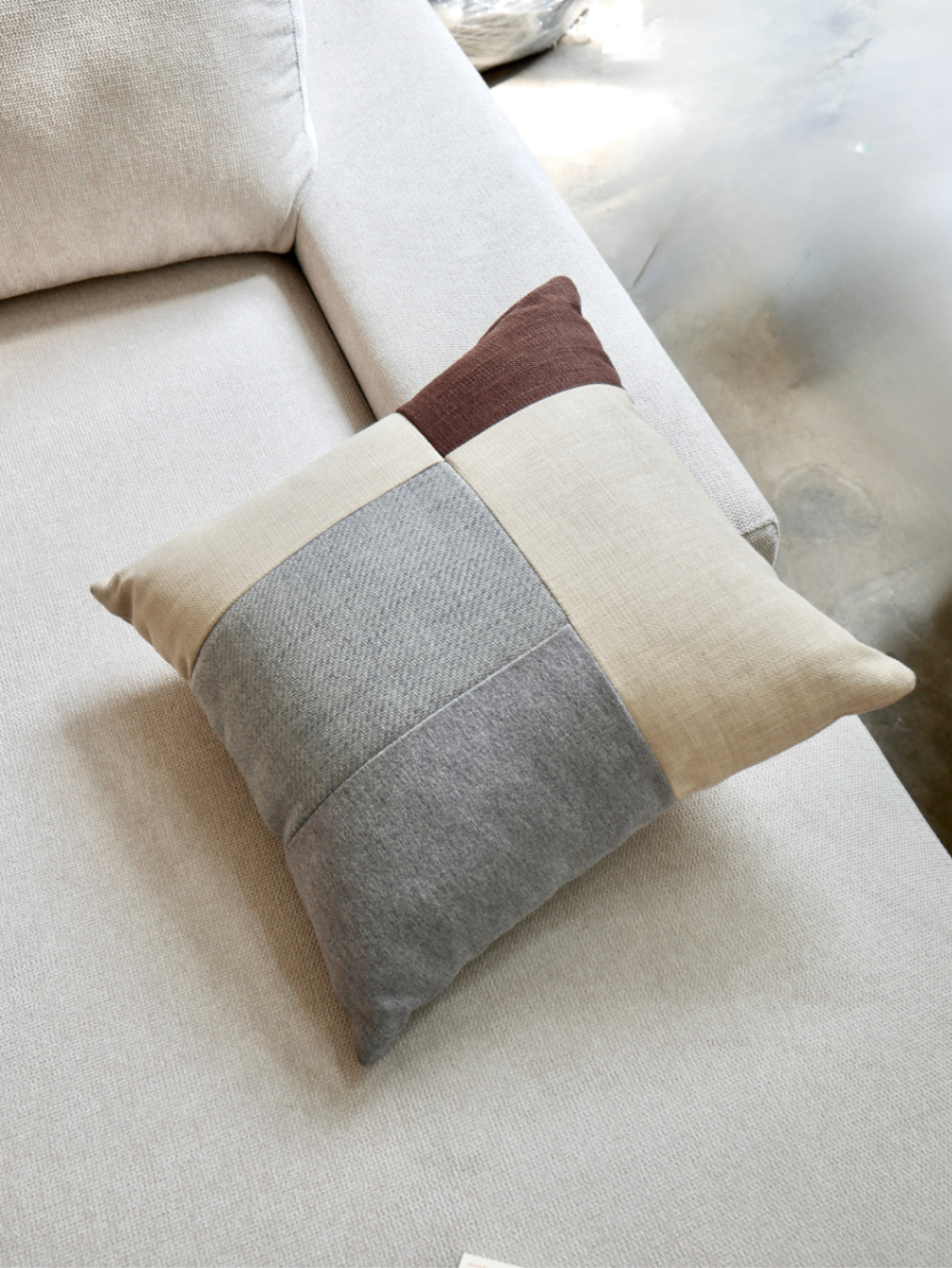Pillow 14