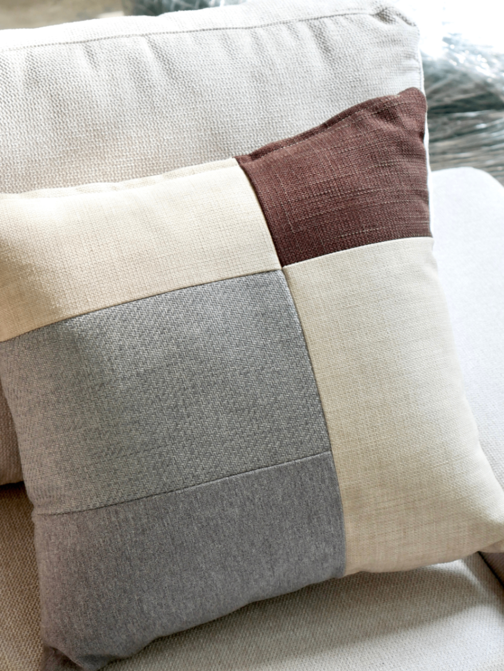 Pillow 14