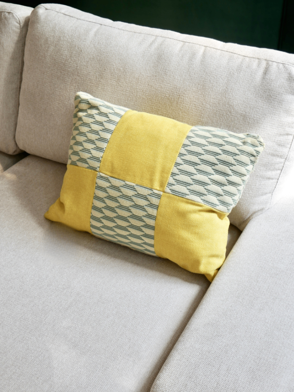 Pillow 25