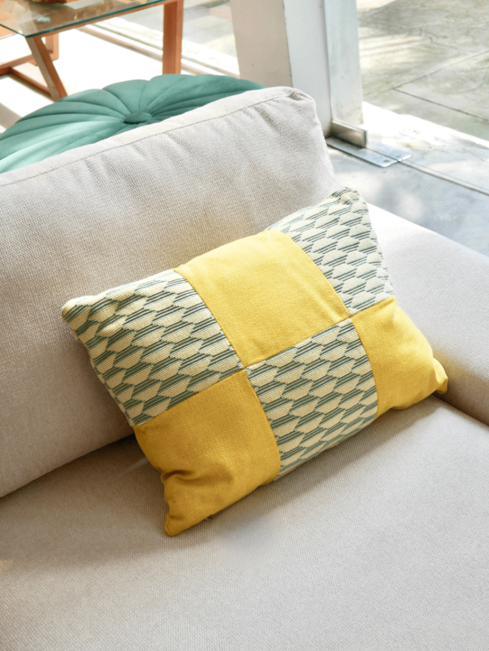Pillow 25