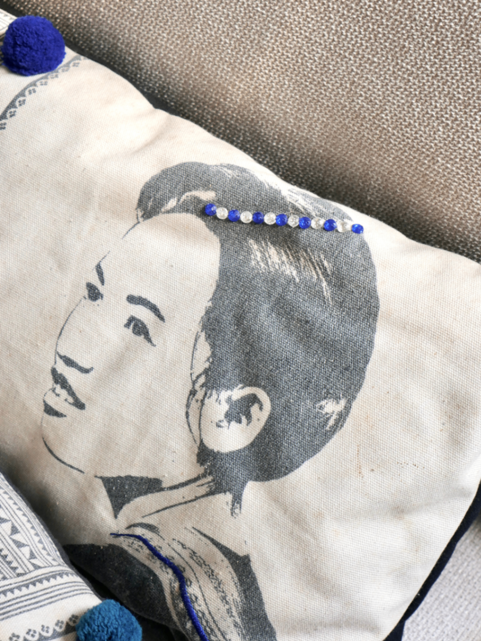 Pillow 24