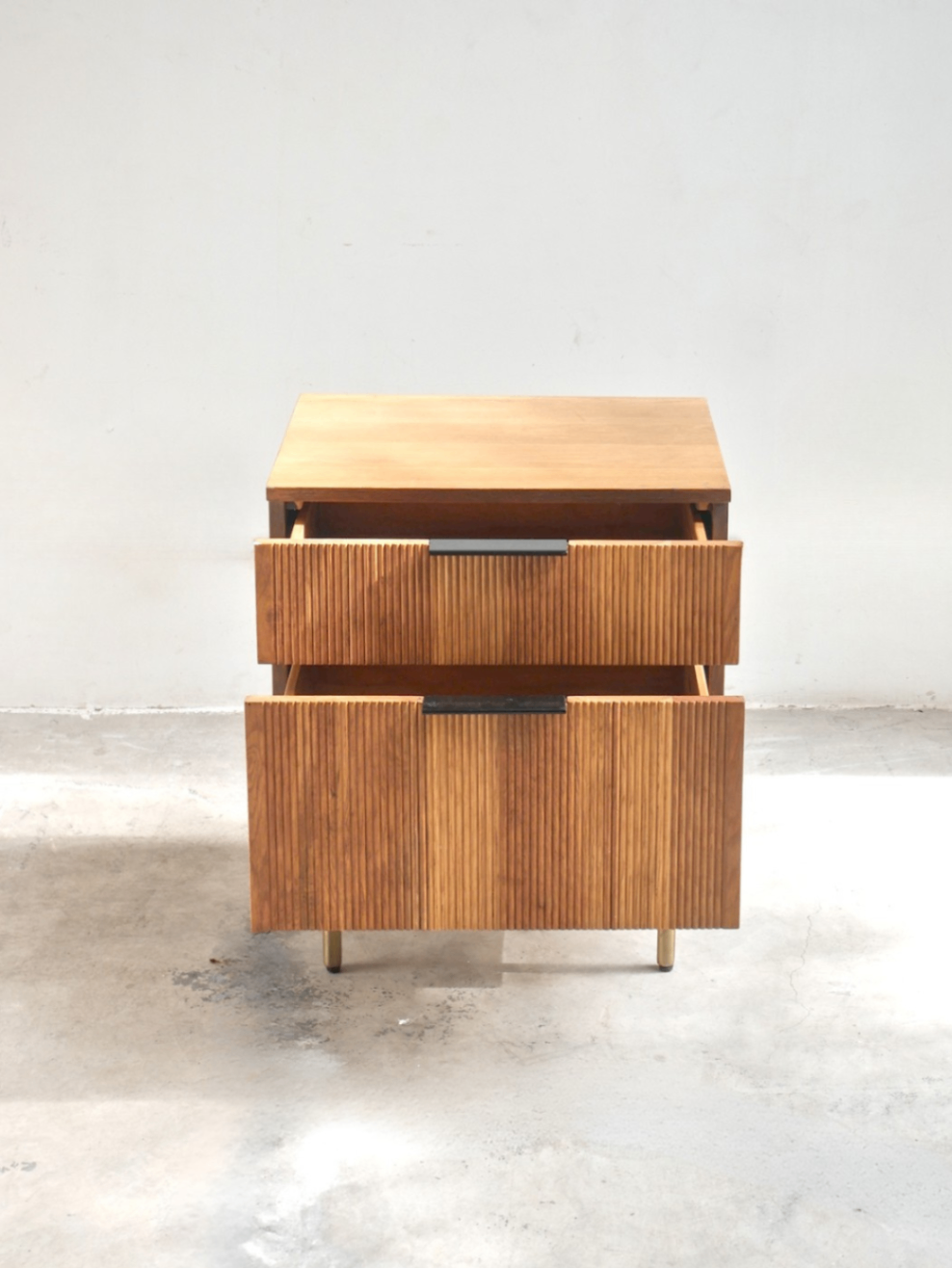 Bedside Table 60