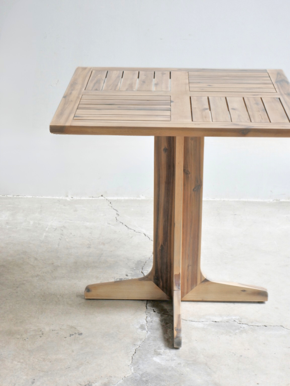 Dining Table 123