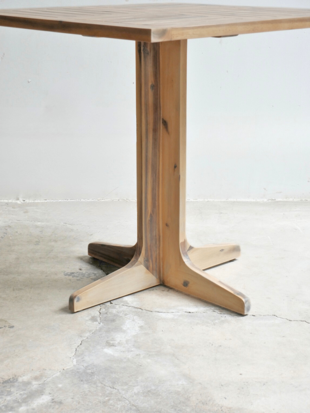 Dining Table 123