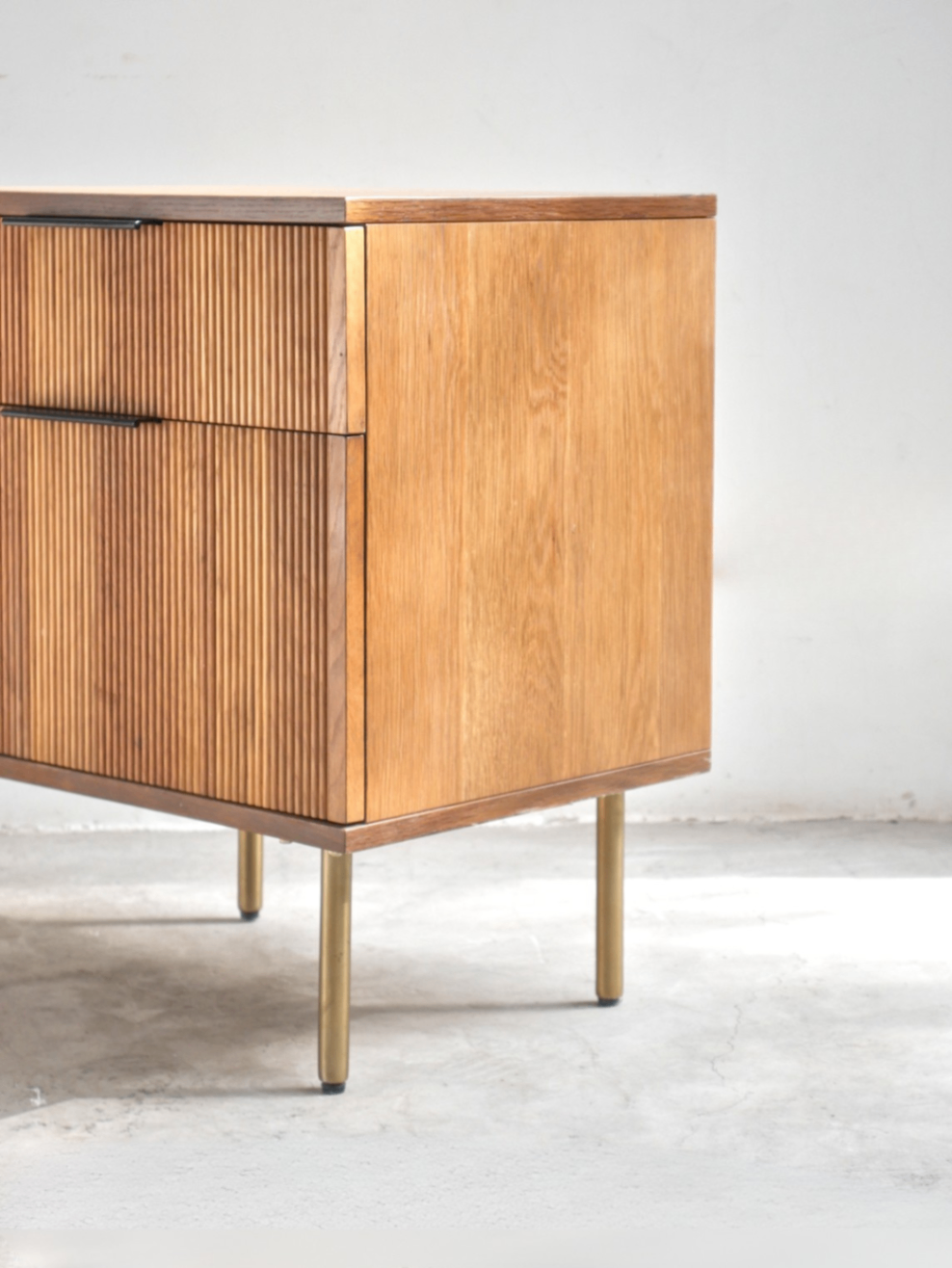 Bedside Table 60