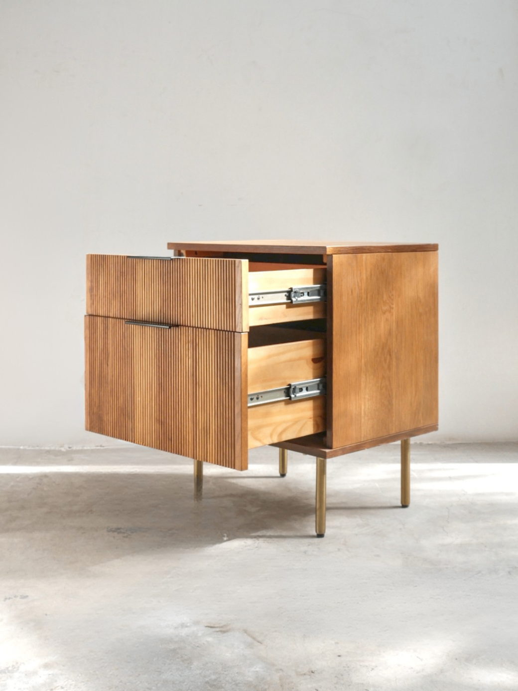 Bedside Table 60