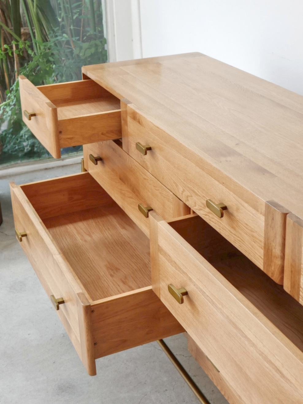 Dresser 7 drawers