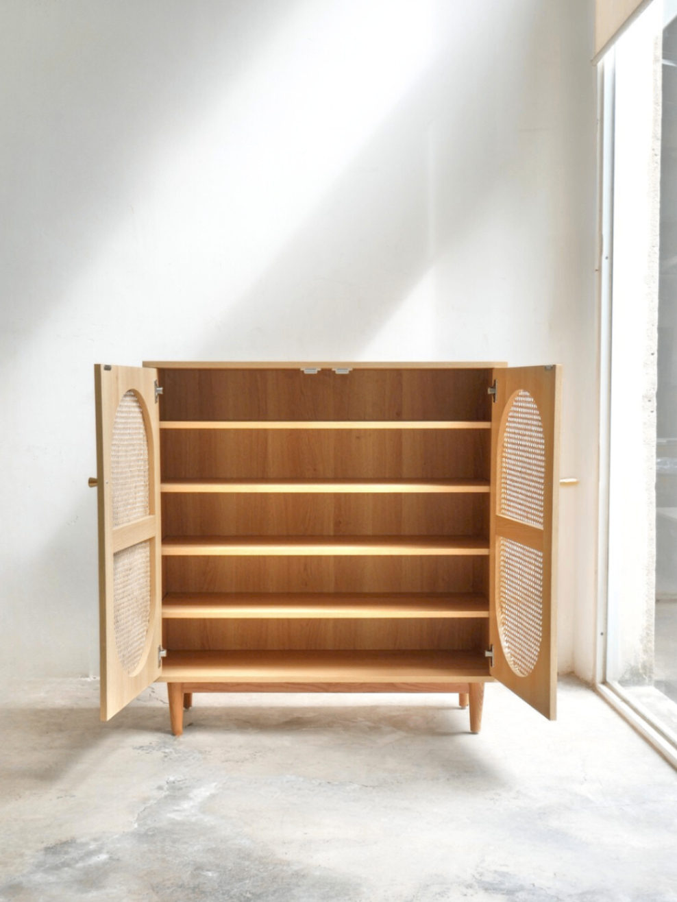 Shoe Cabinet 18