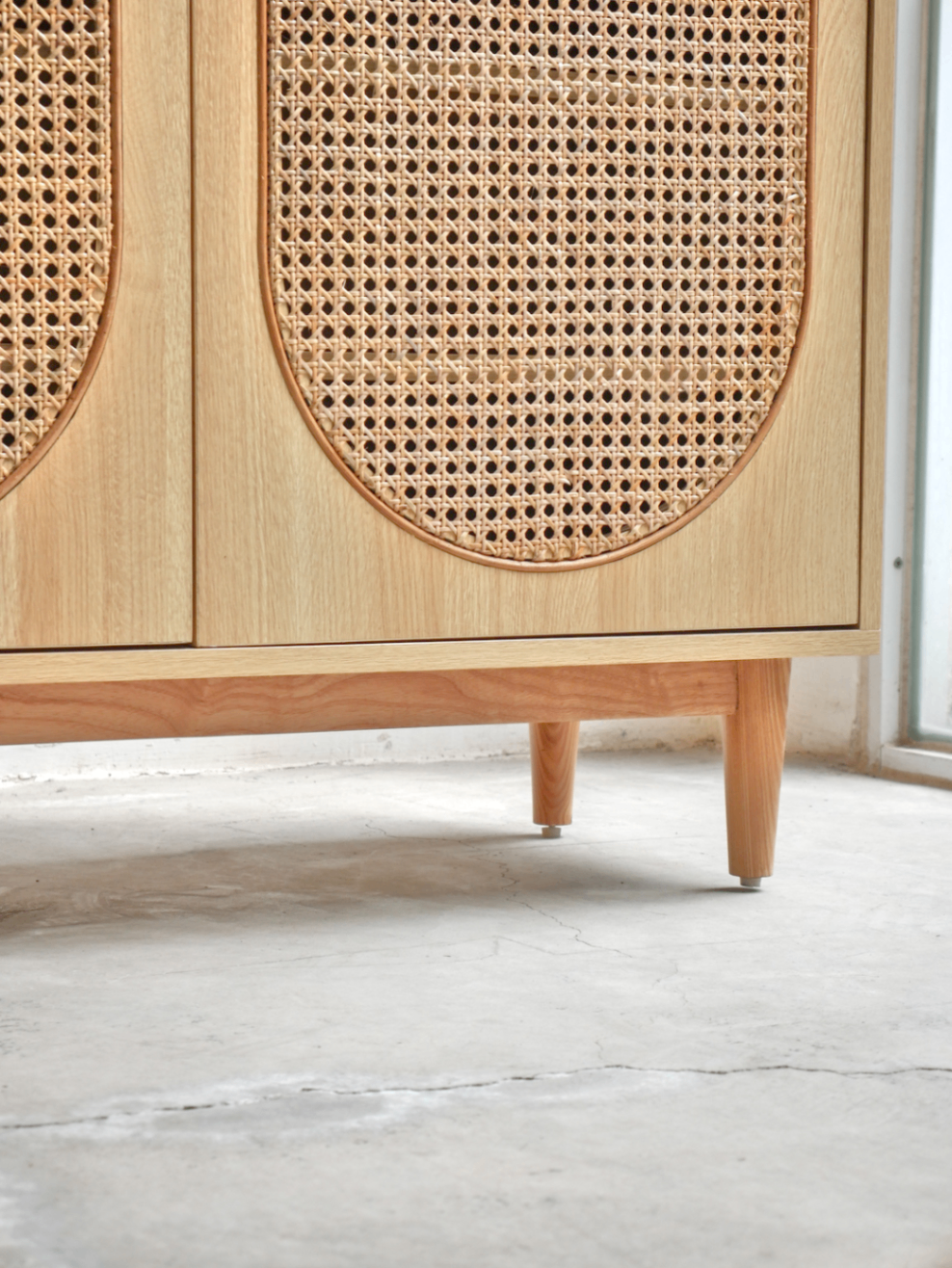 Shoe Cabinet 18