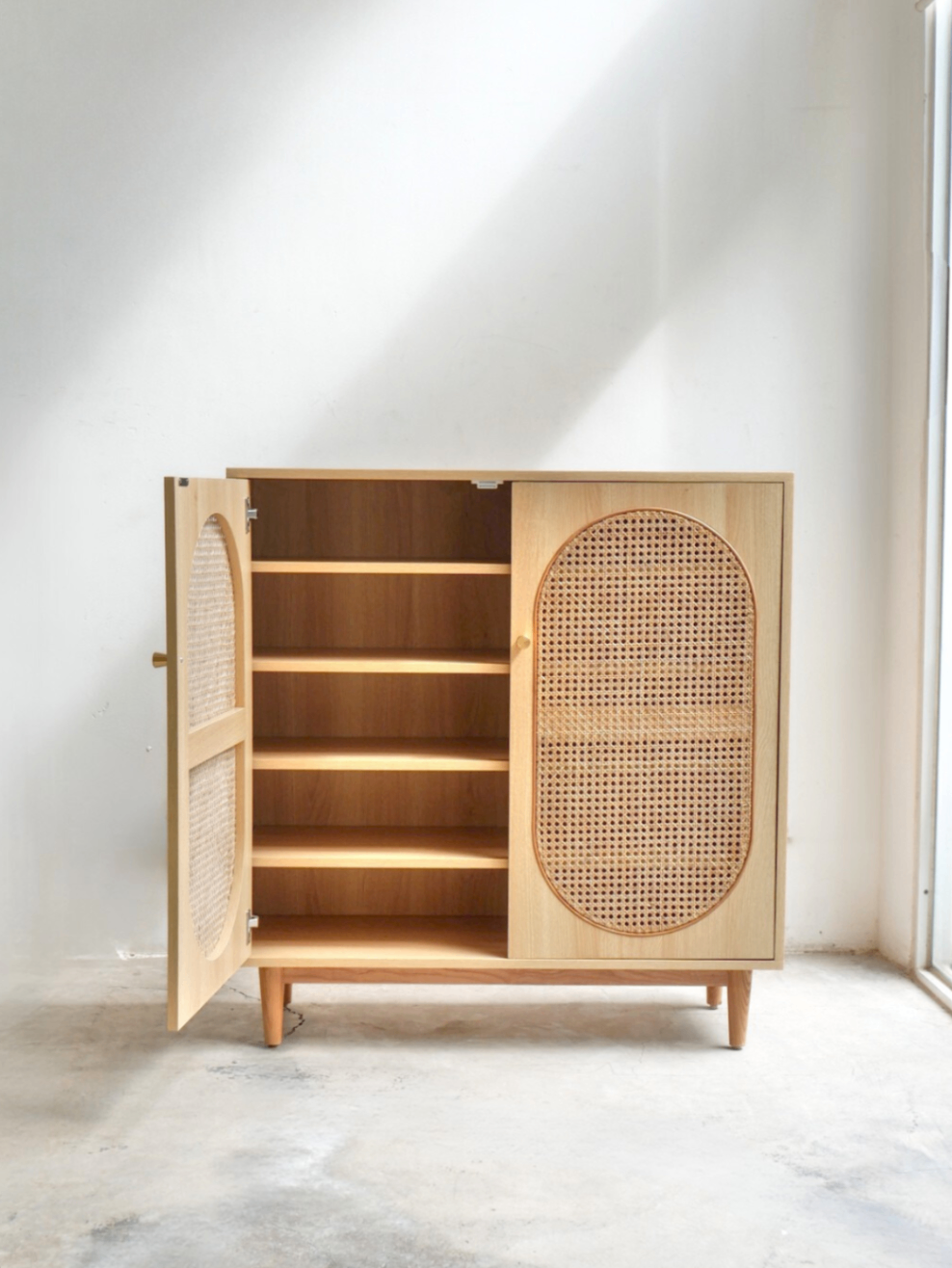 Shoe Cabinet 18