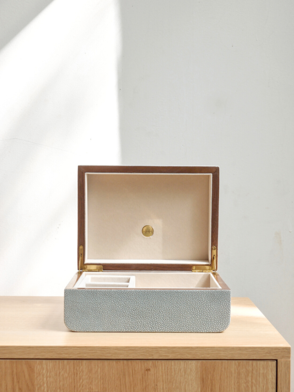 Jewelry box 8