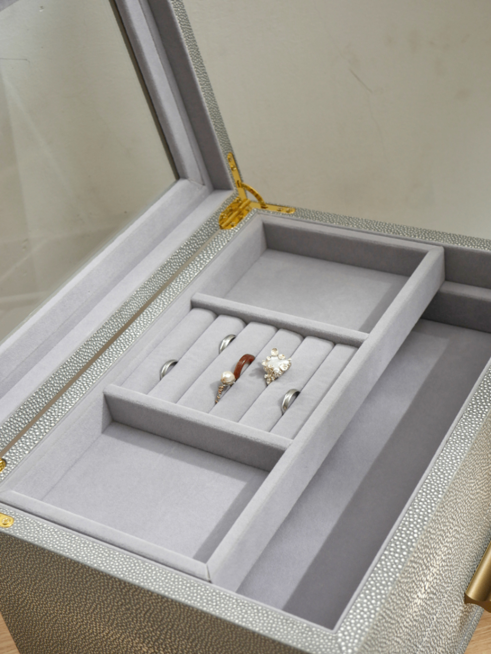 Jewelry box 9