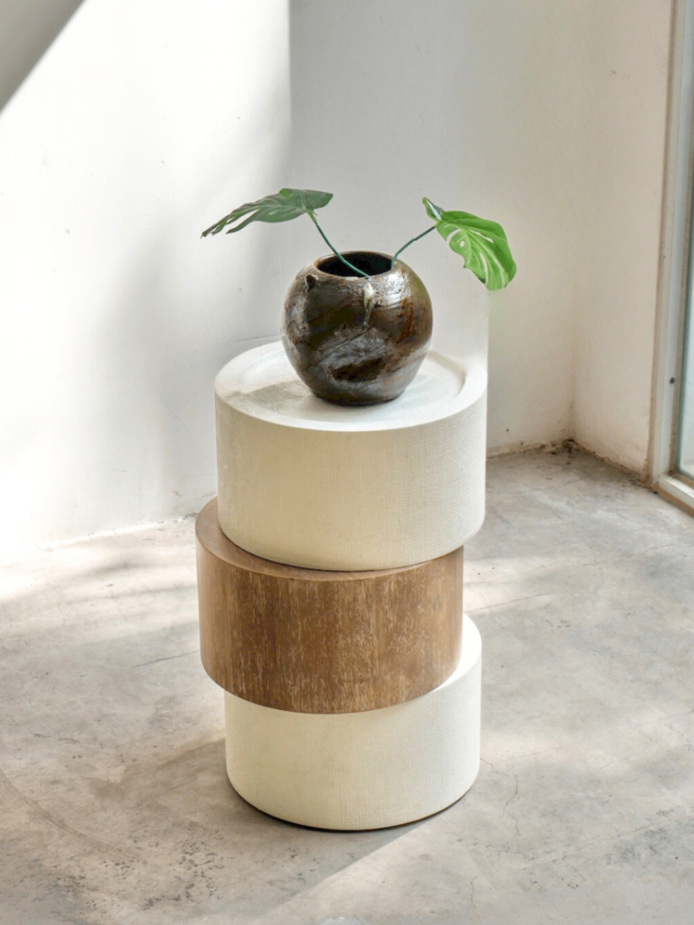 Corner Table 46