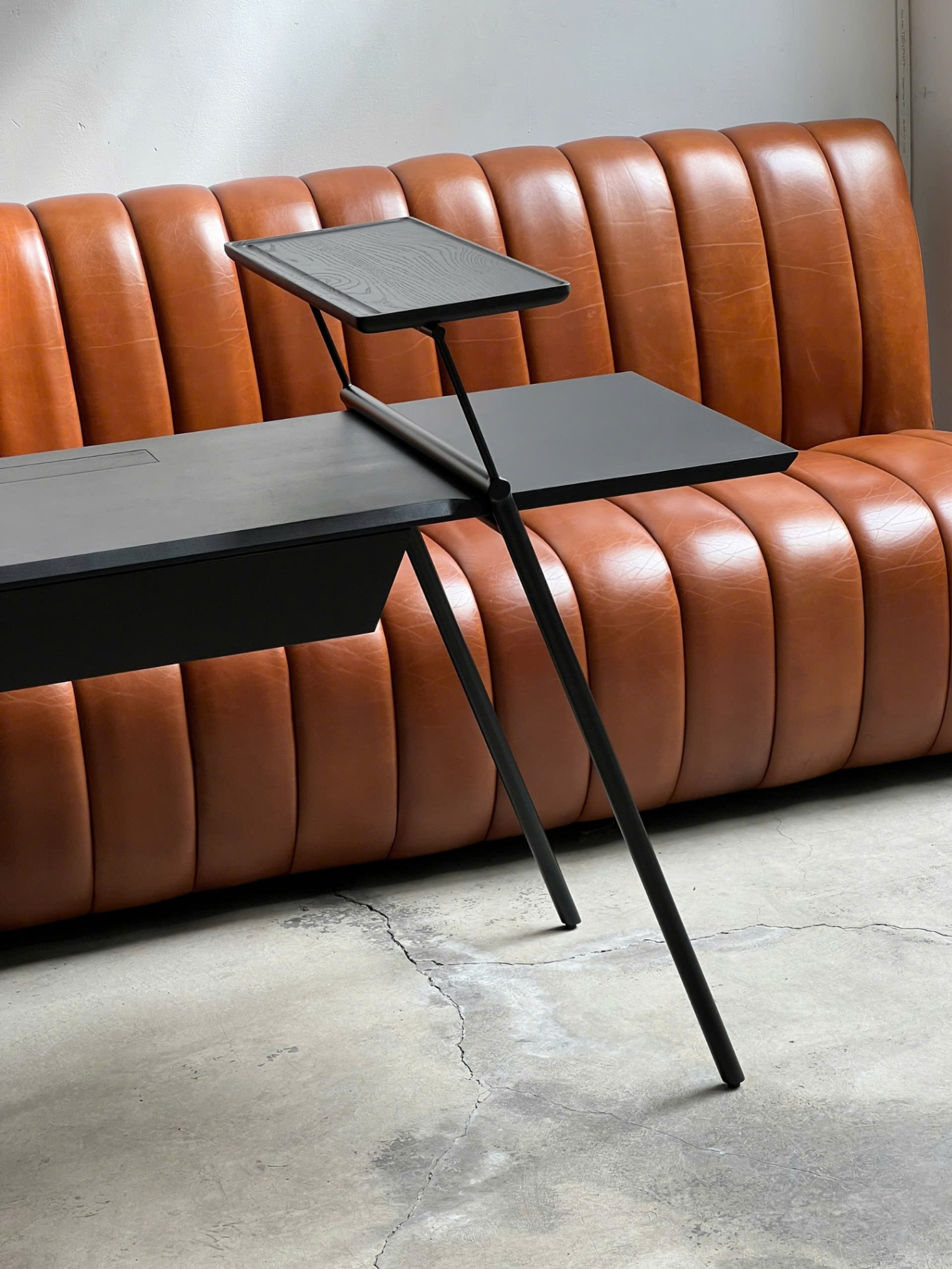 Desk 34