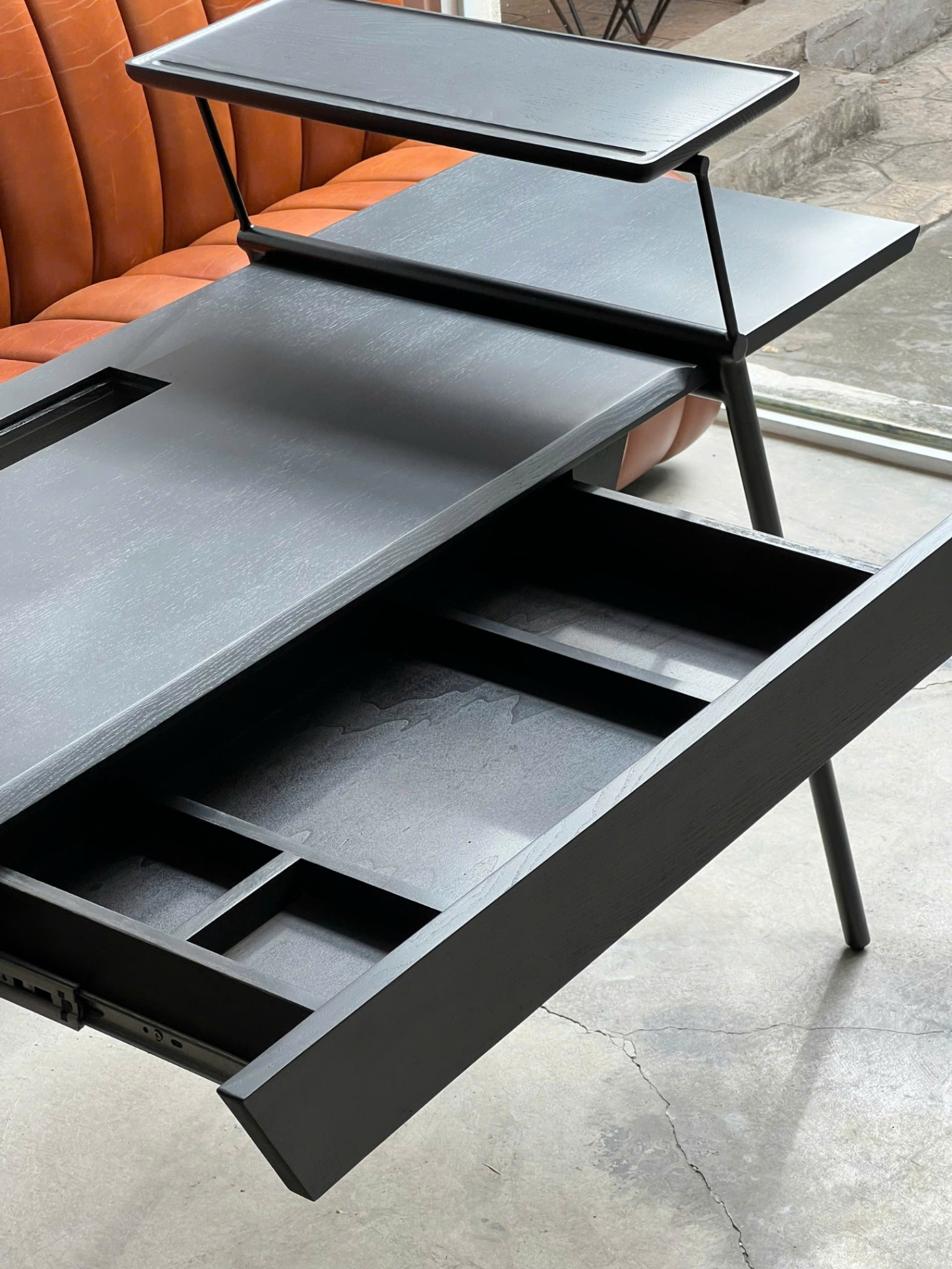 Desk 34