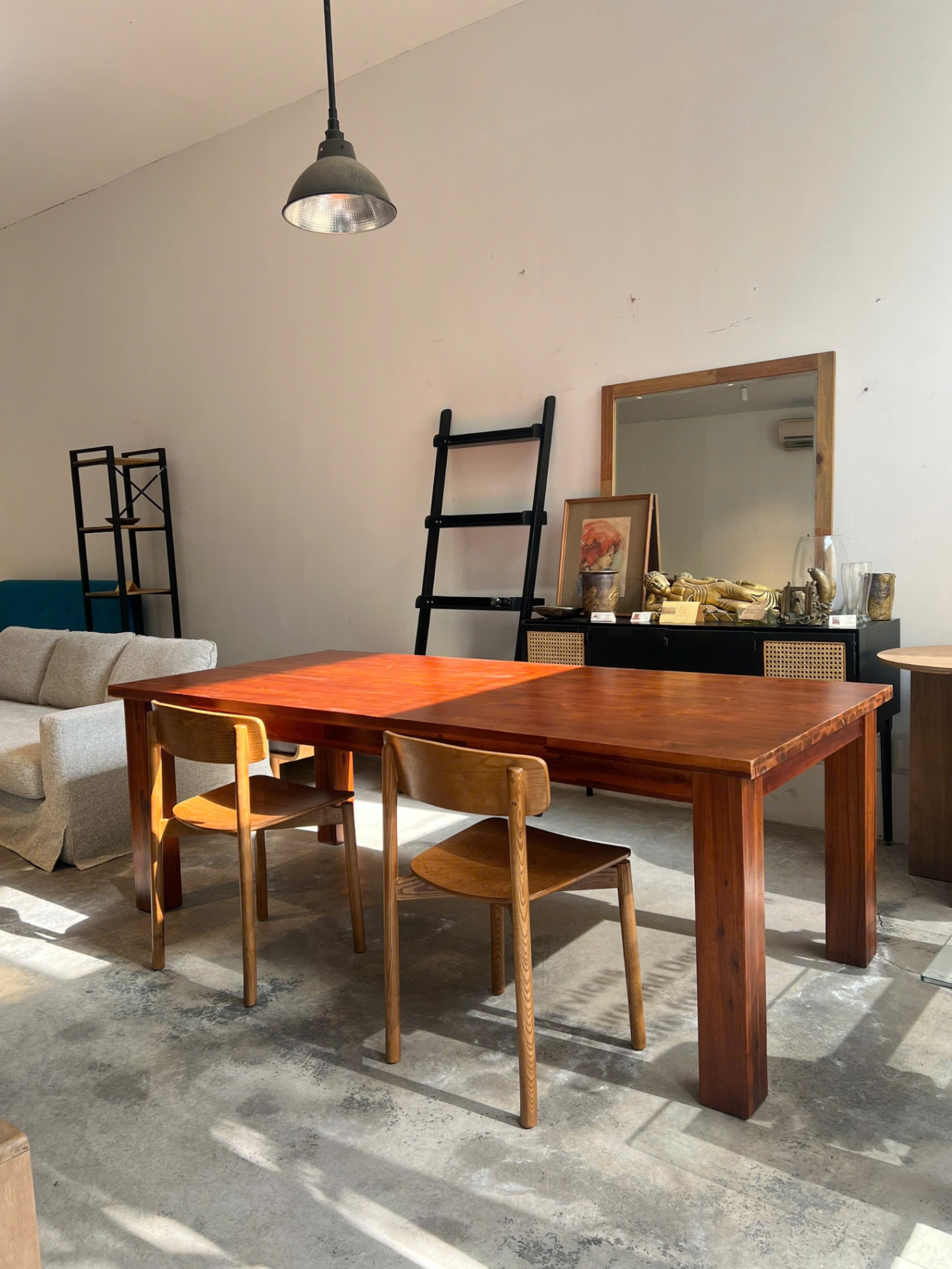 Dining Table 37