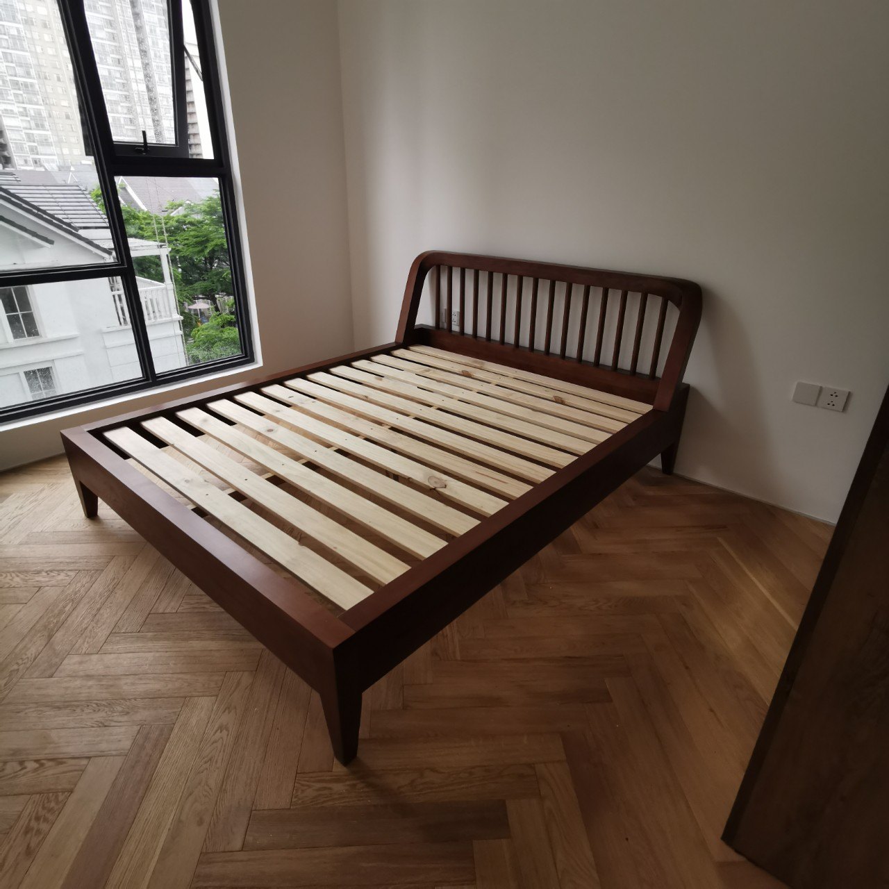 King Bed 33