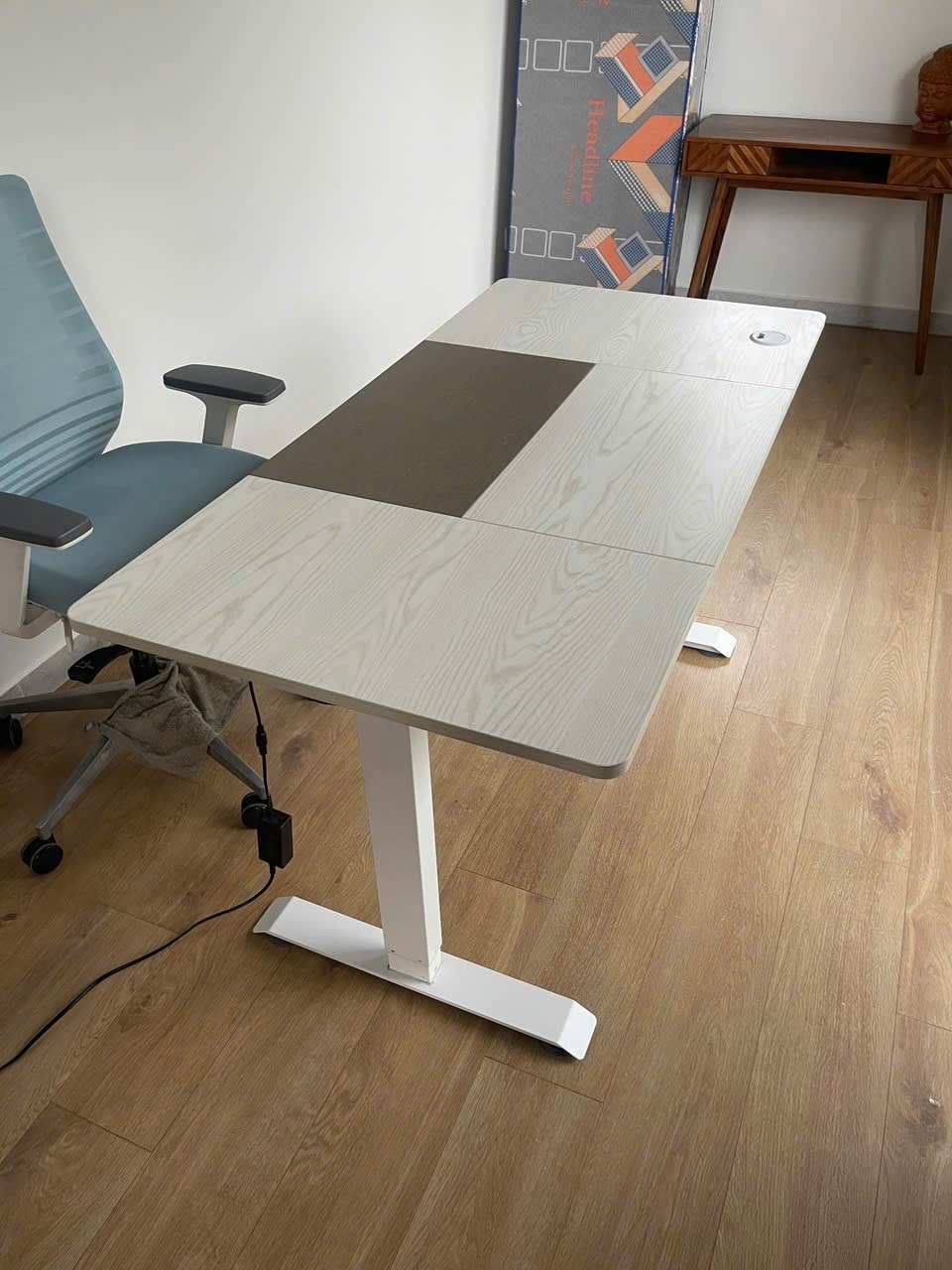 Adjustable desk 39