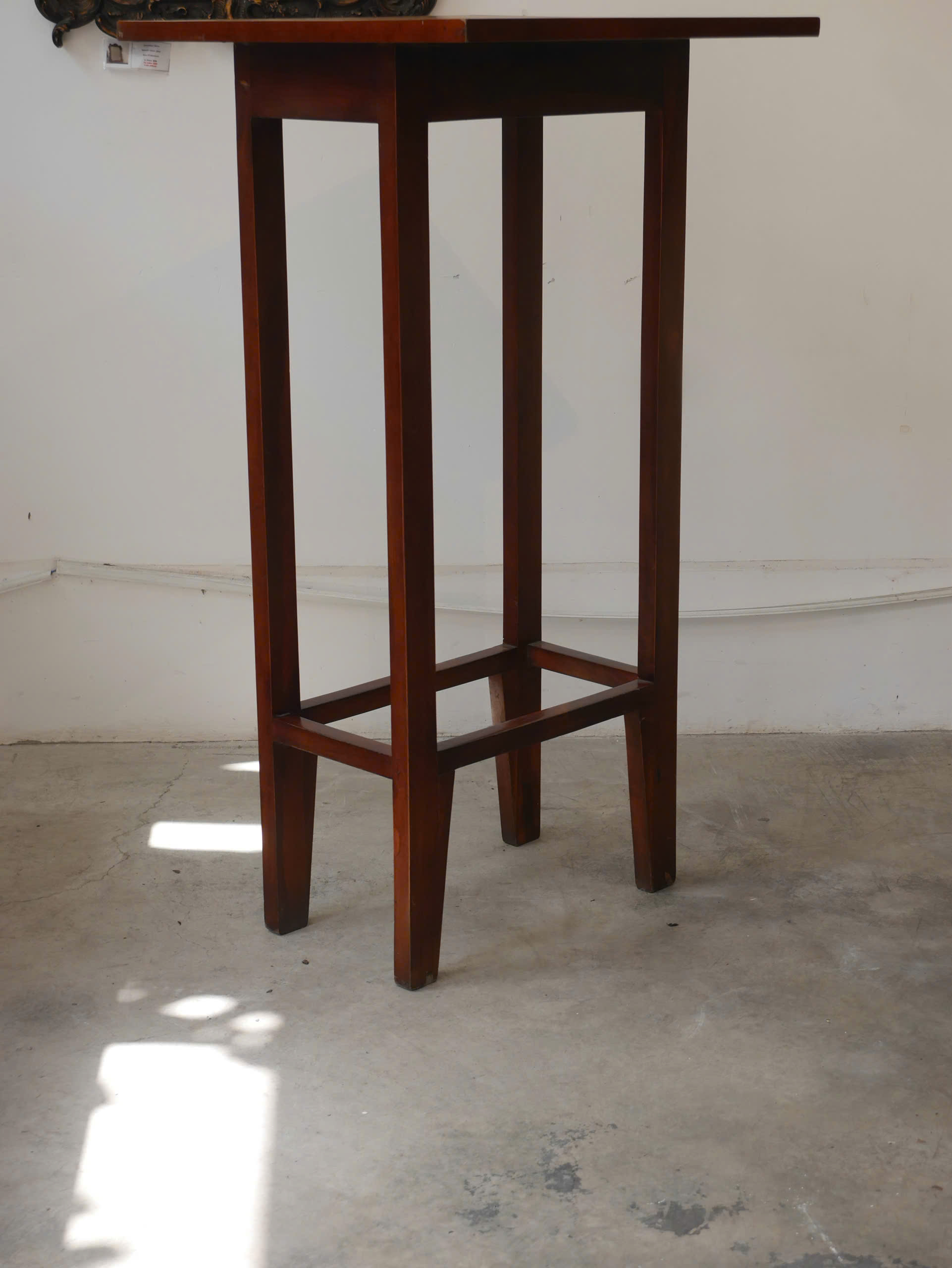 Bar Table 6