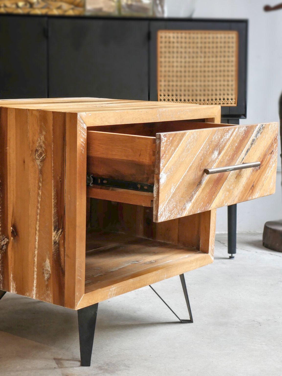 Bedside Table 58