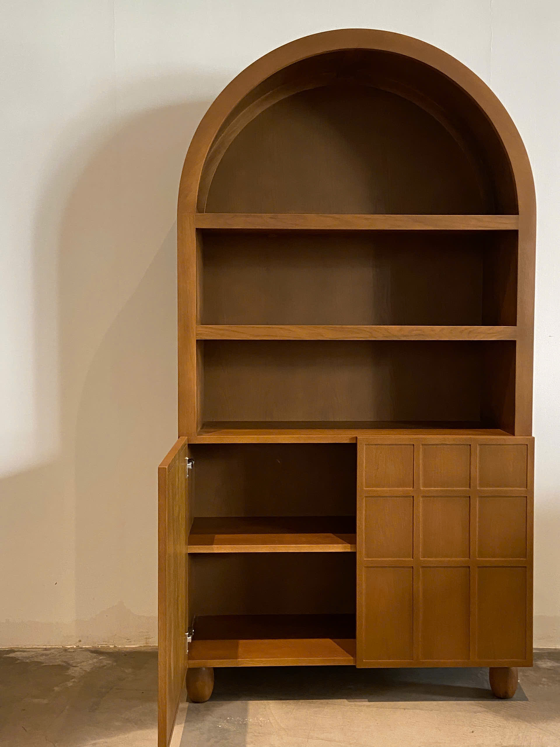 Cabinet 21