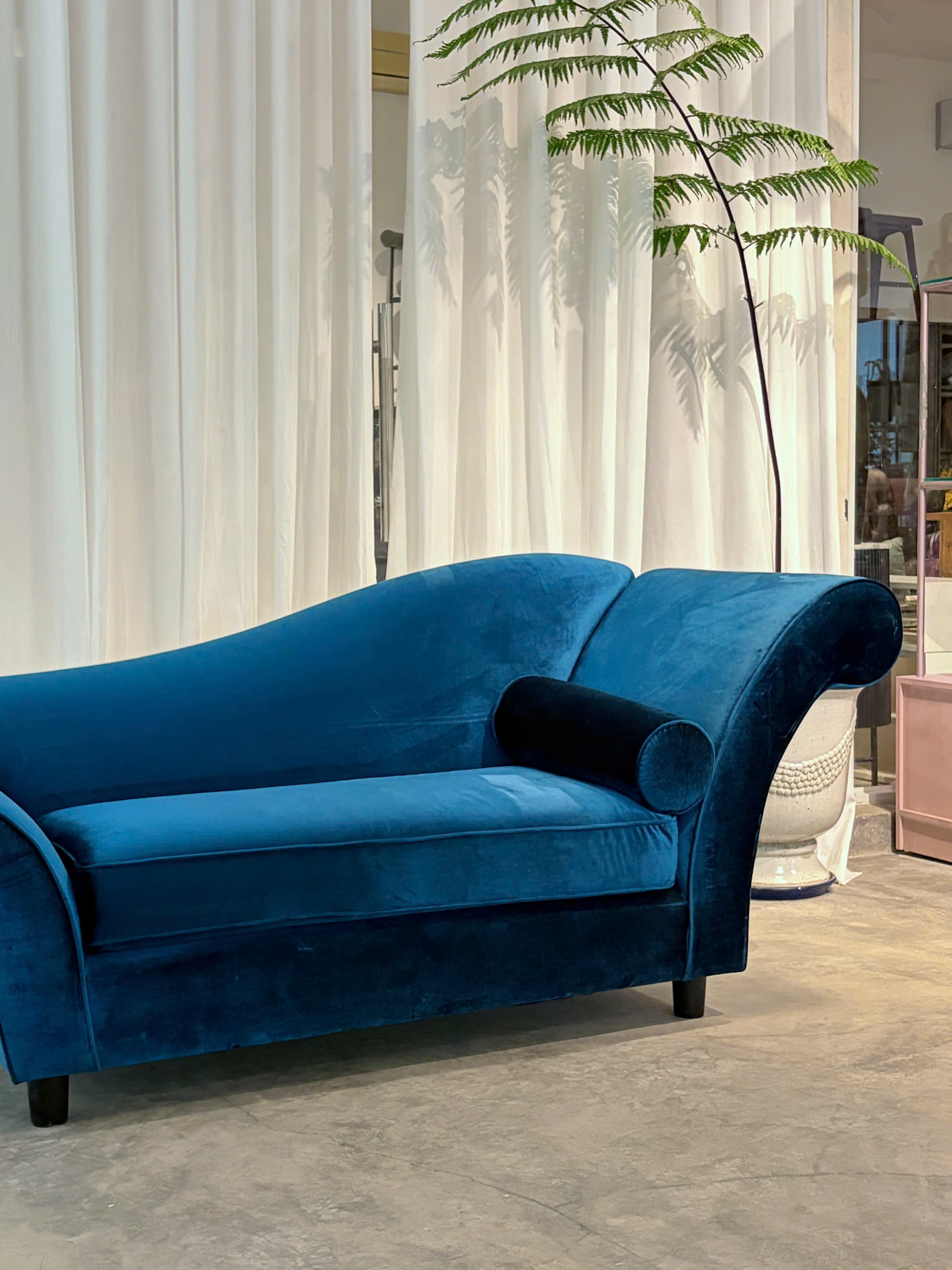 Chaise Lounger 8