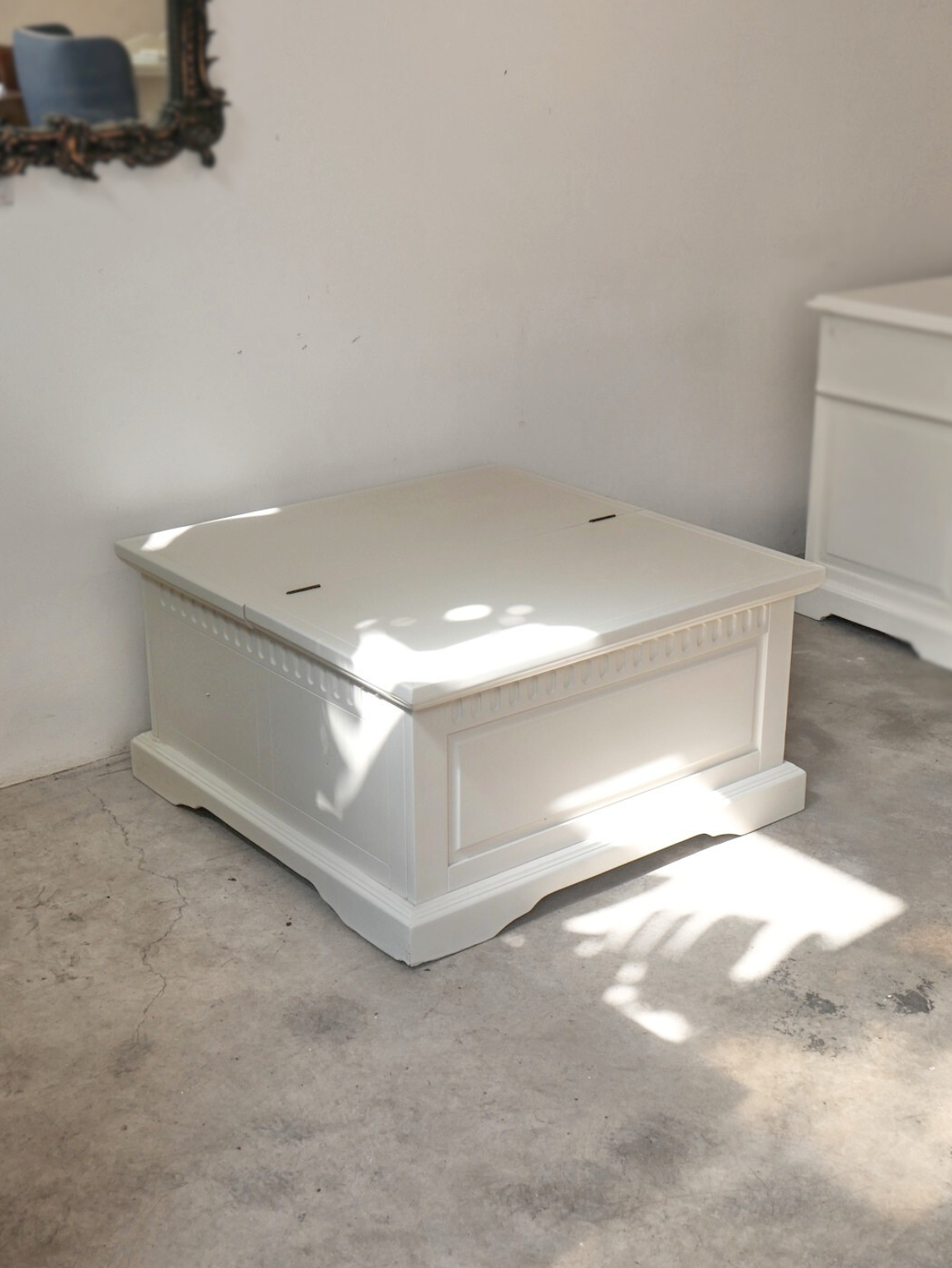 Coffee Table 159 with folding top and 2 drawers