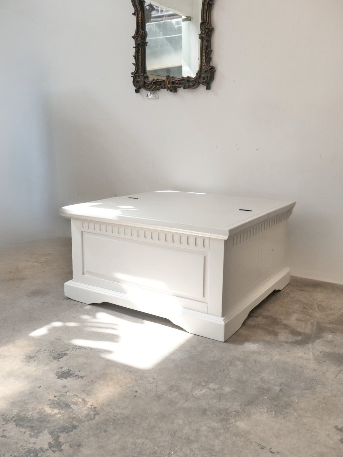 Coffee Table 159 with folding top and 2 drawers