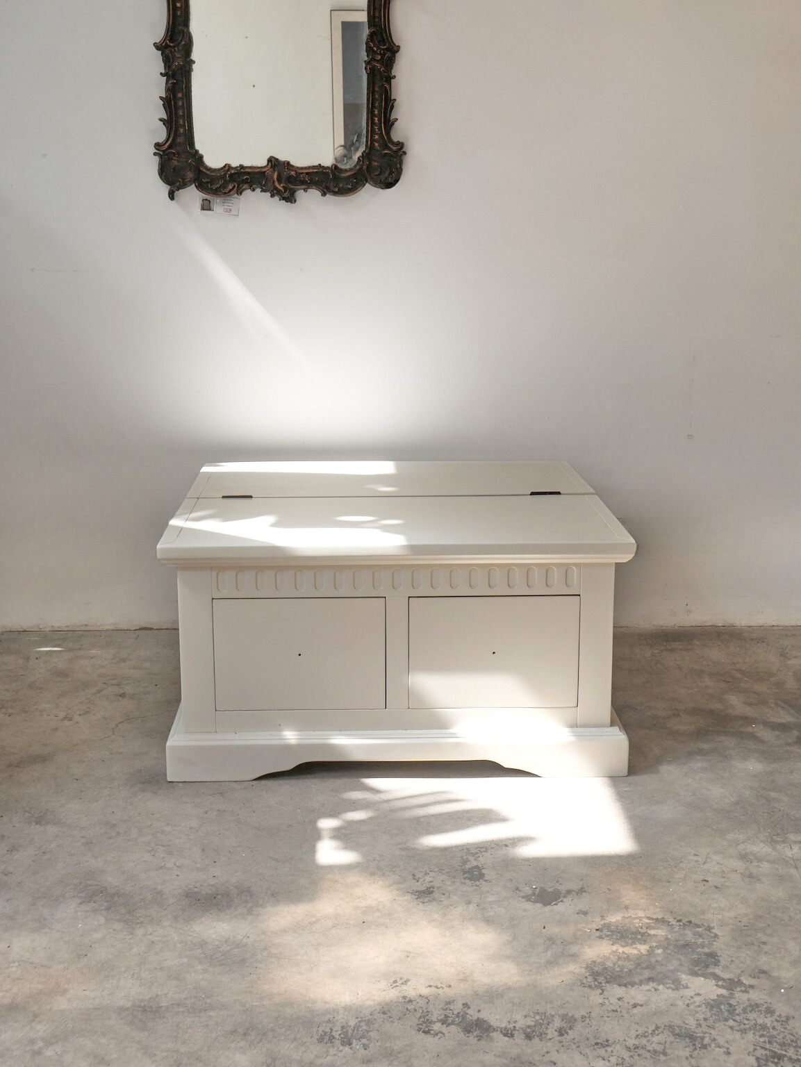 Coffee Table 159 with folding top and 2 drawers