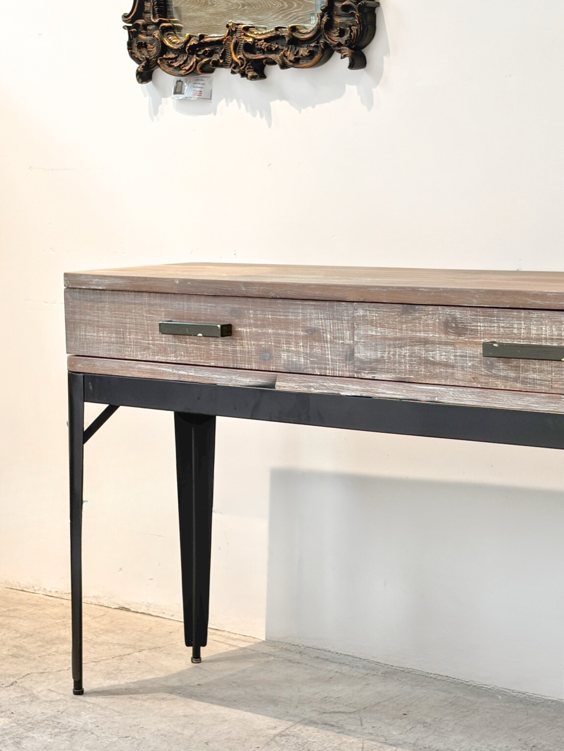 Console Table 38