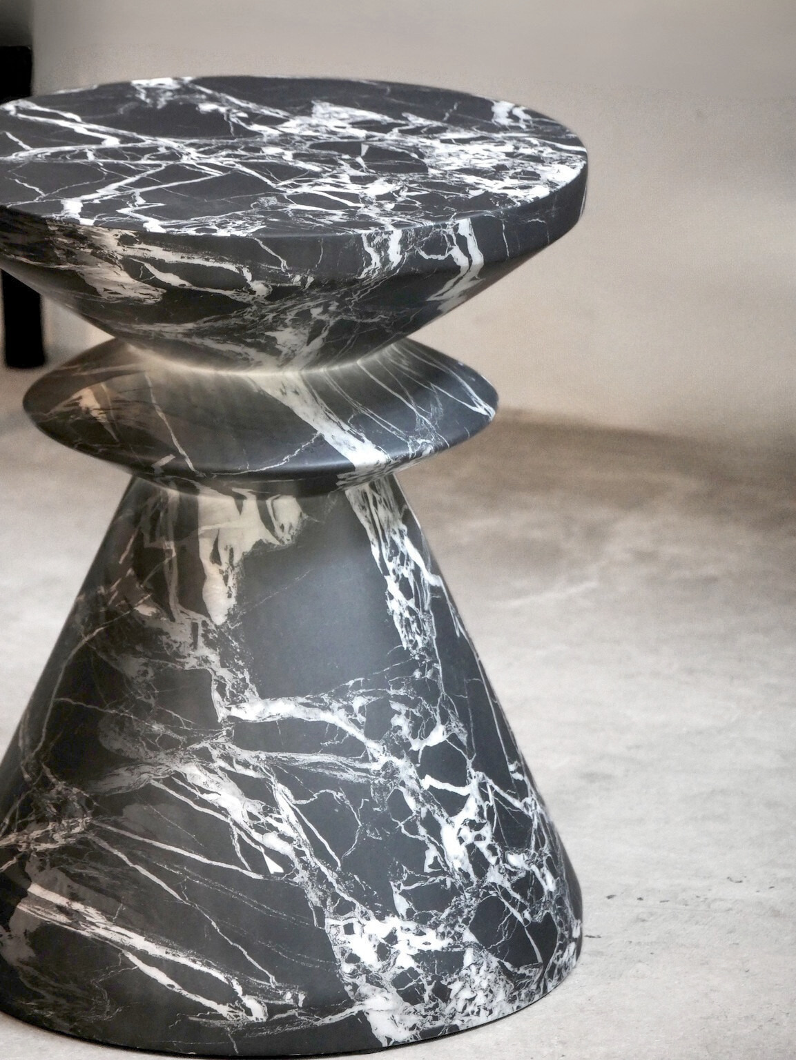 Corner Table 35