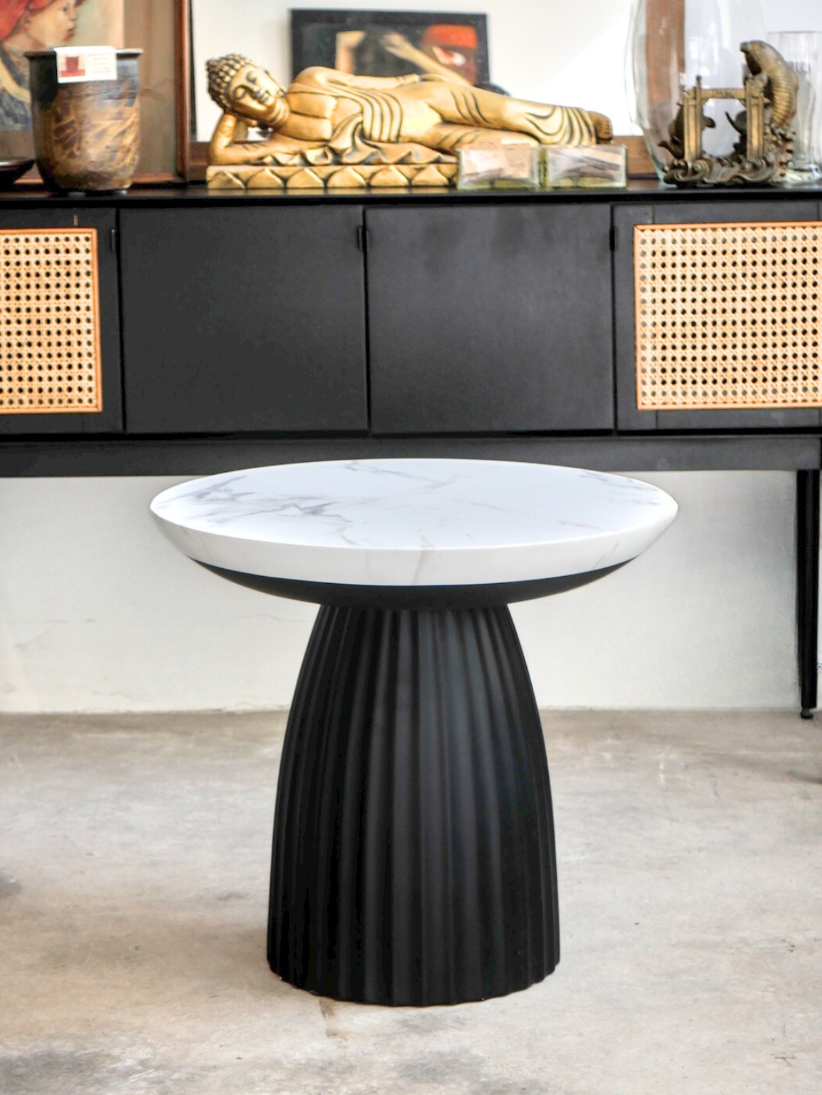 Corner Table 42