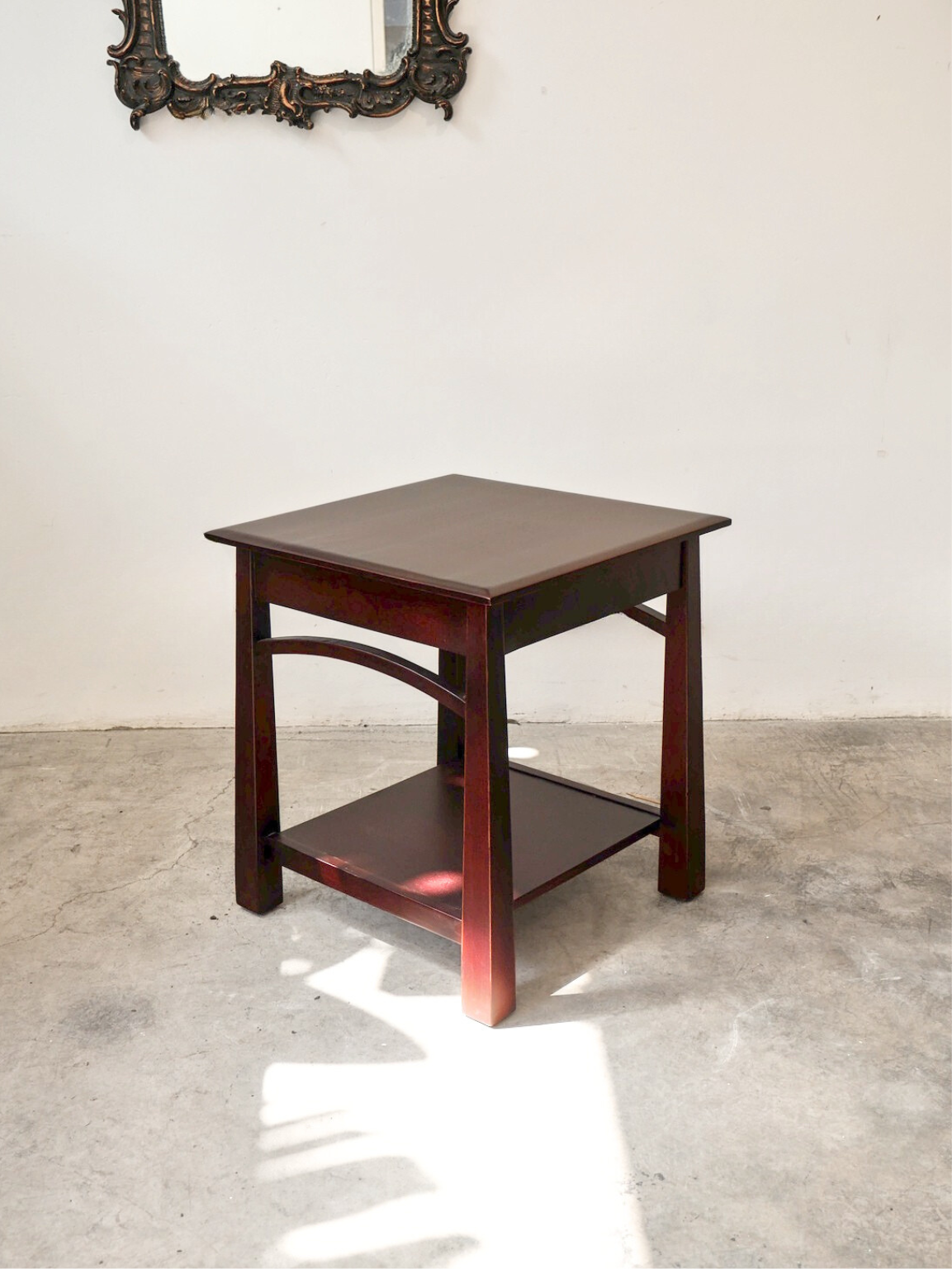 Corner Table 49