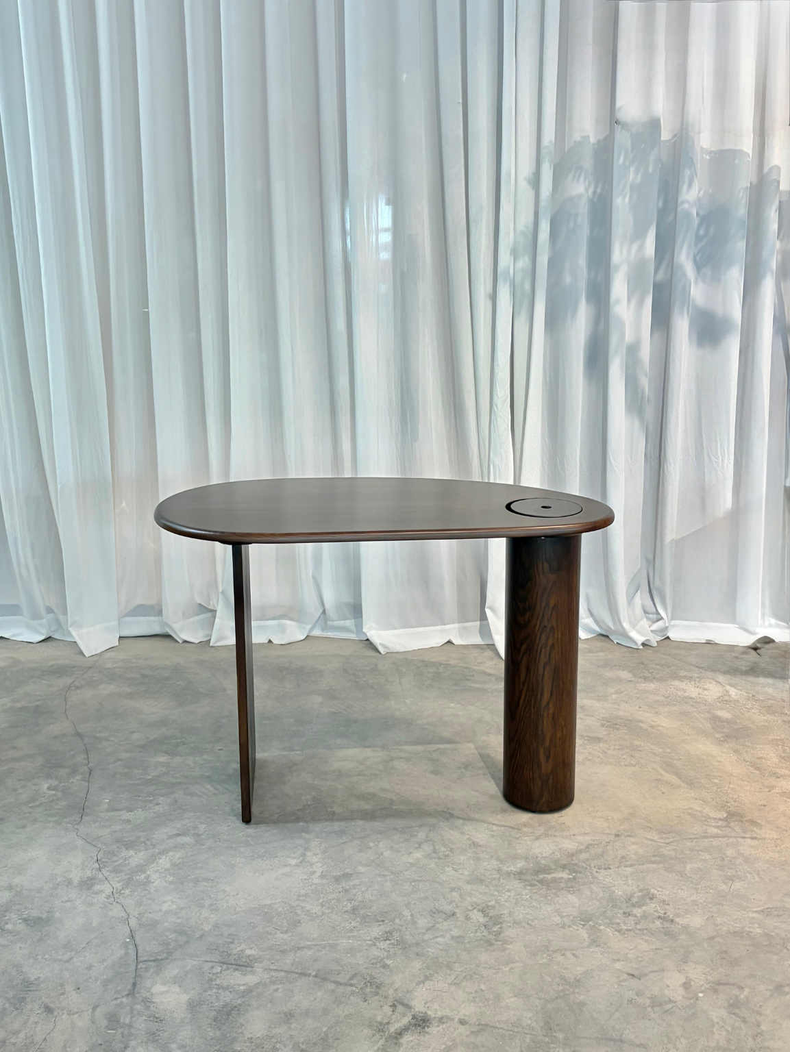Desk 40