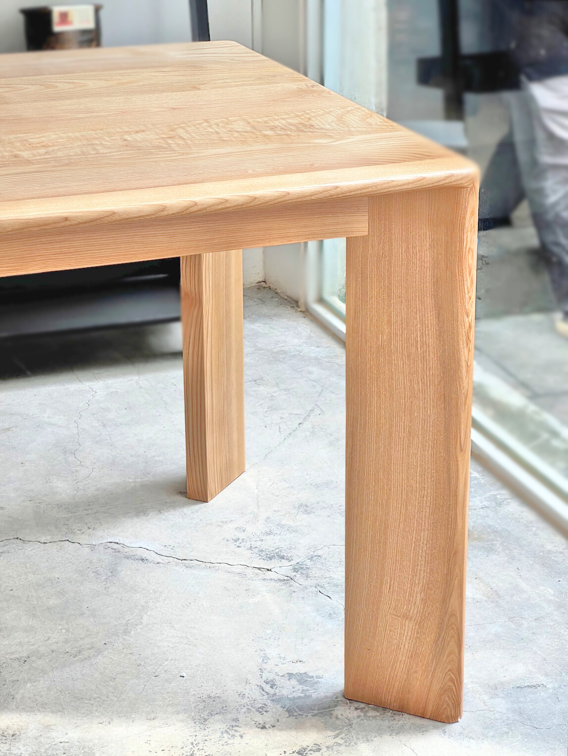 Dining Table 122
