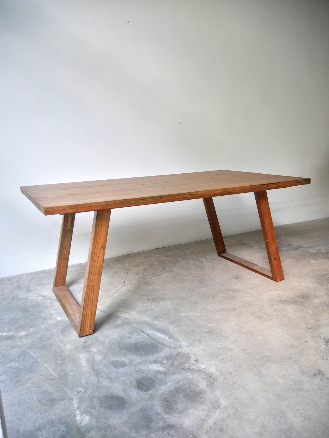 Dining Table 131