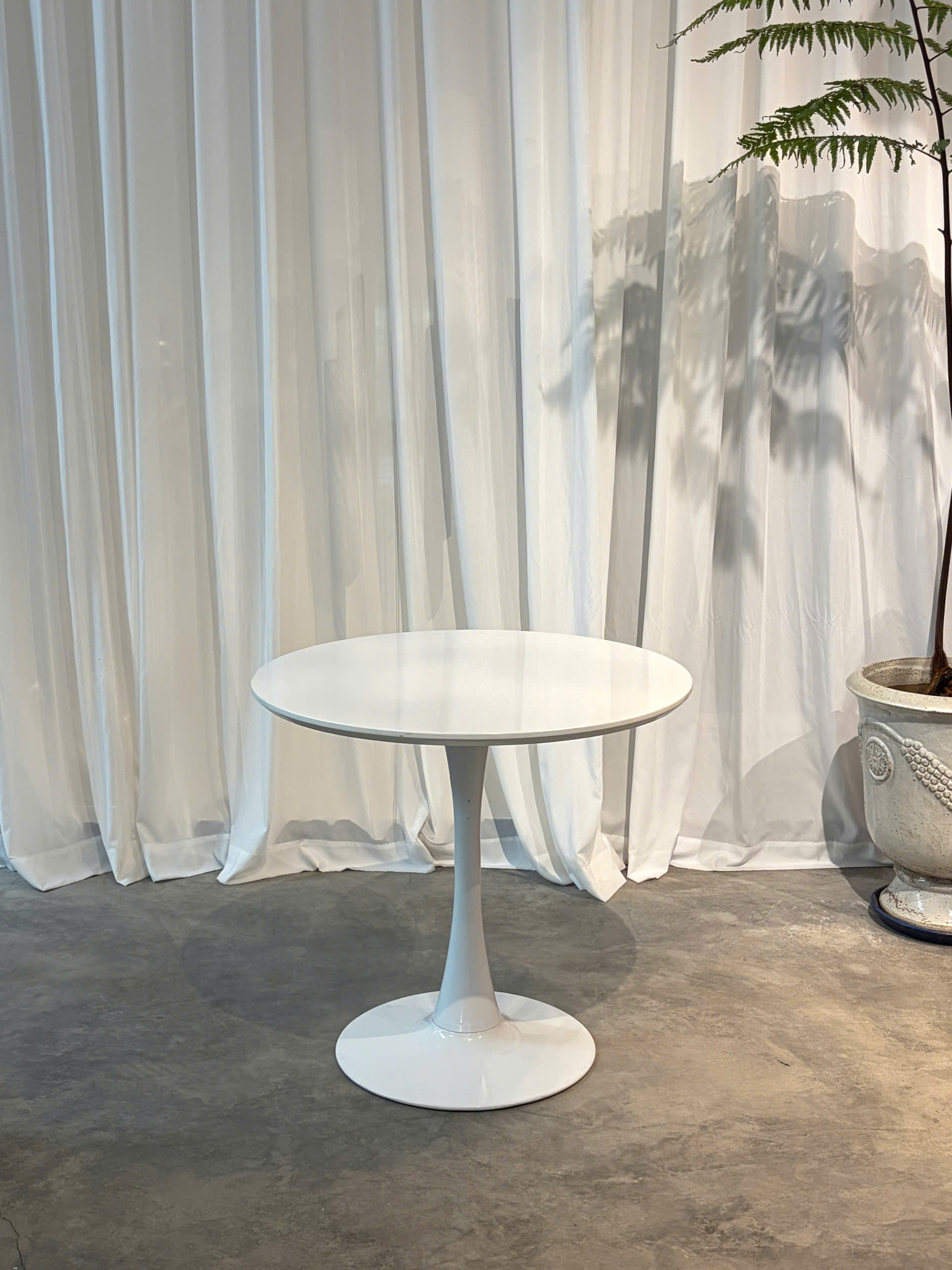 Dining Table 133