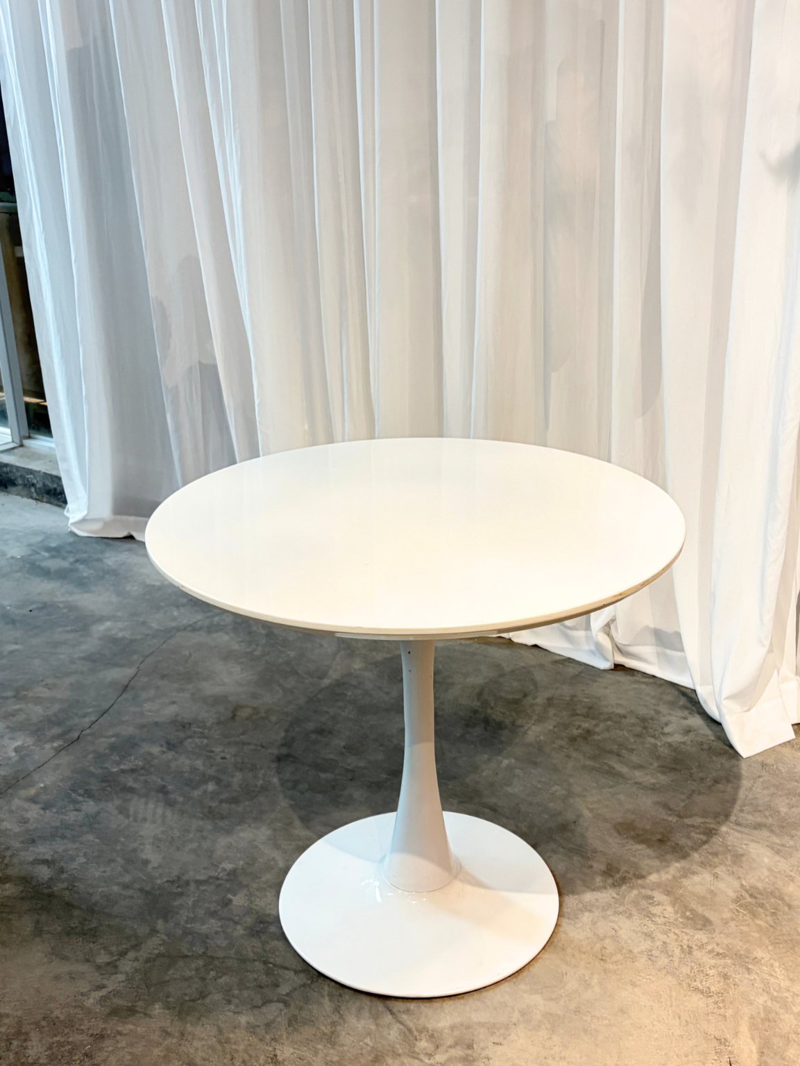 Dining Table 133