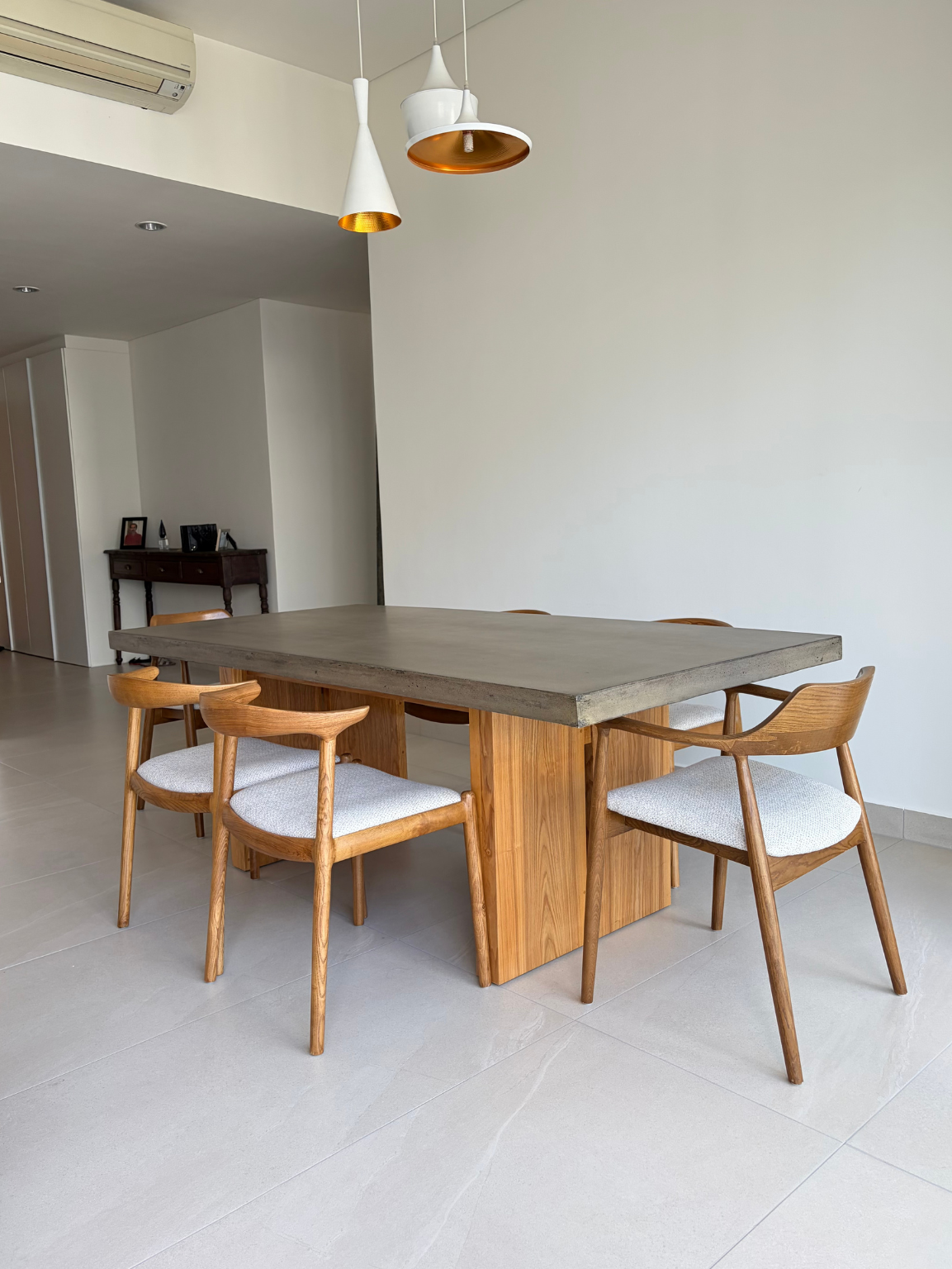 Dining Table 134