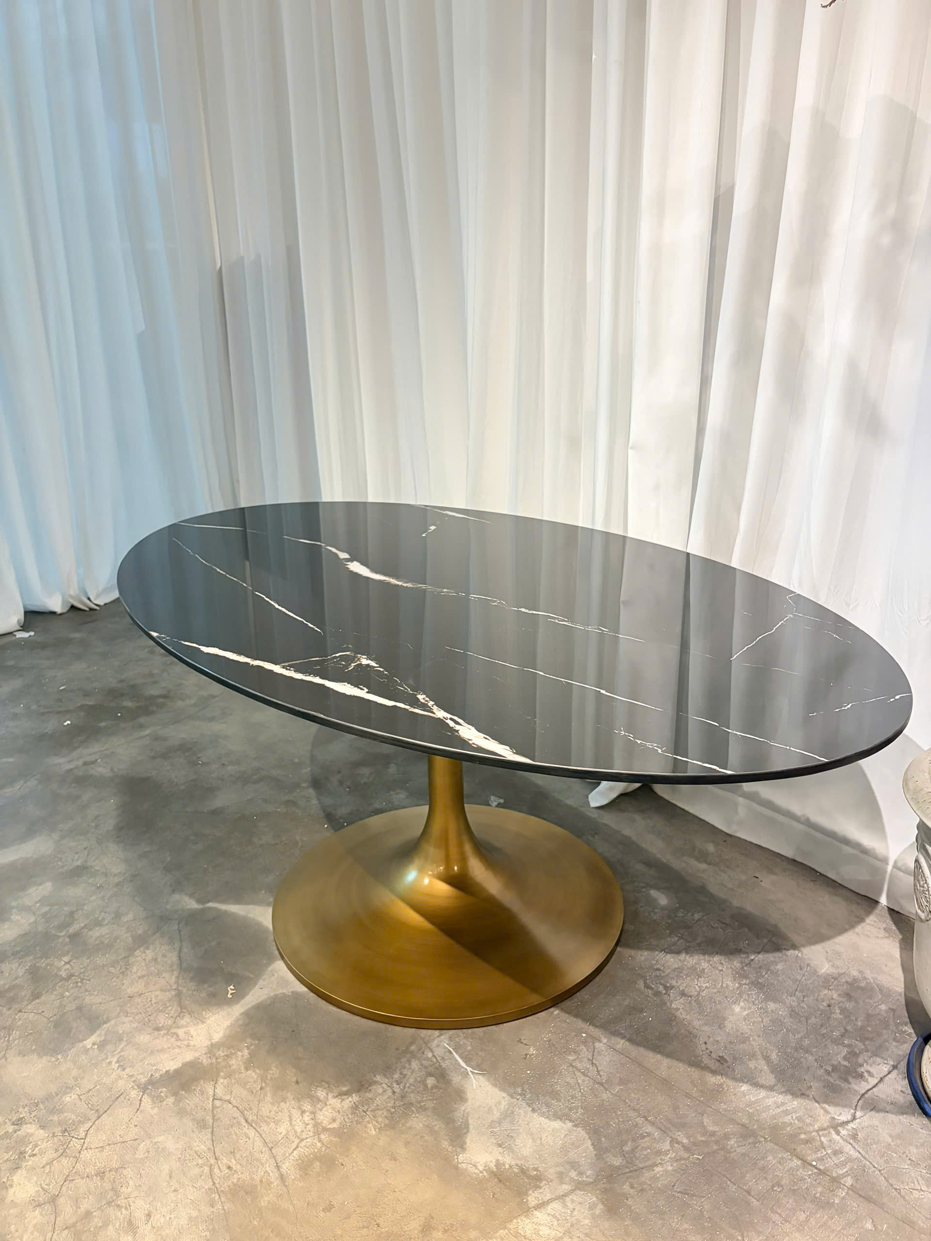 Dining Table 135