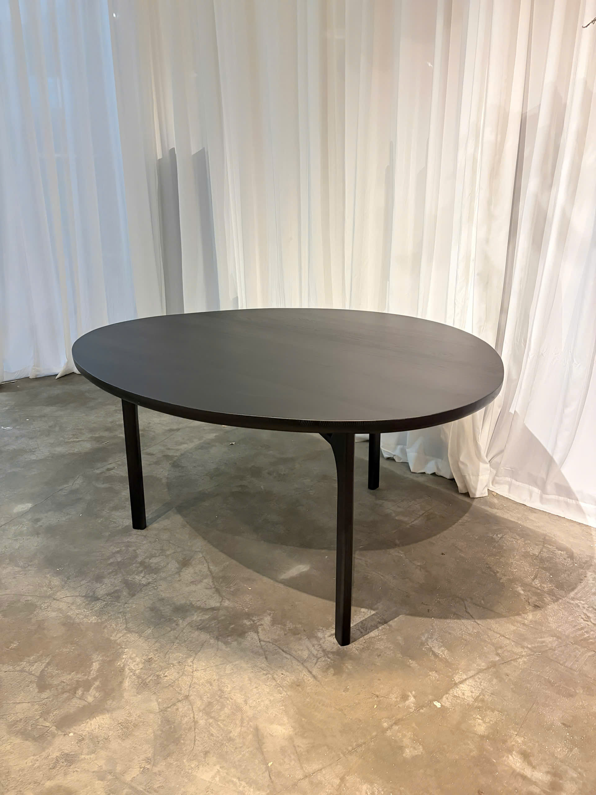 Dining Table 136
