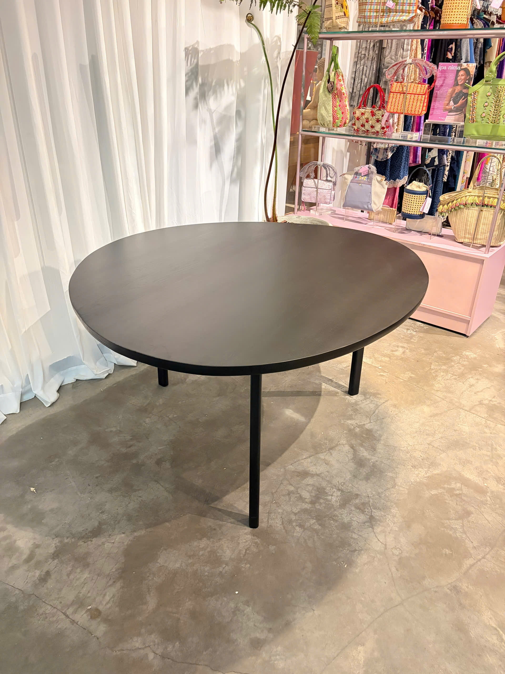 Dining Table 136